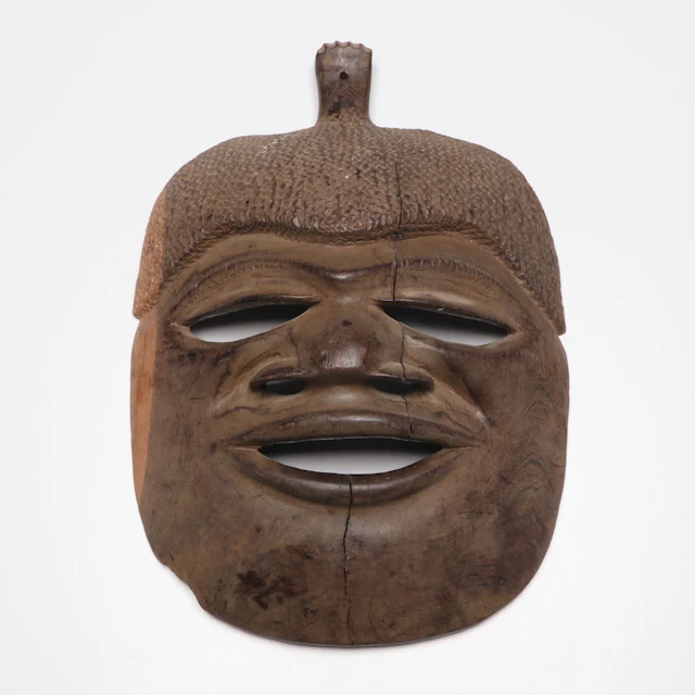 African Hand-Carved Tribal Face Mask Wall Hanging