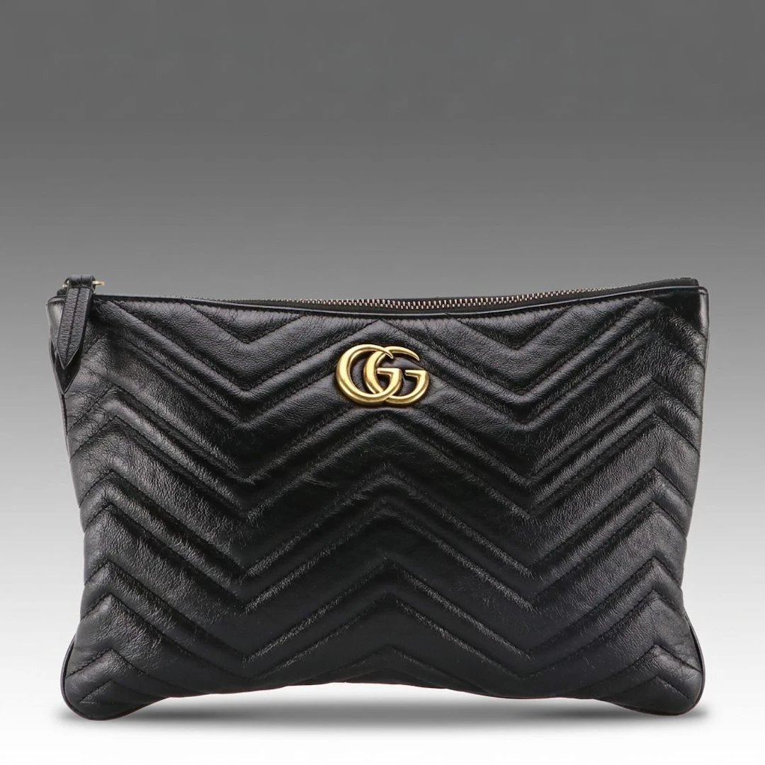 Gucci Black Matelassé Calfskin Leather GG Heart Marmont Azalea Zip Clutch