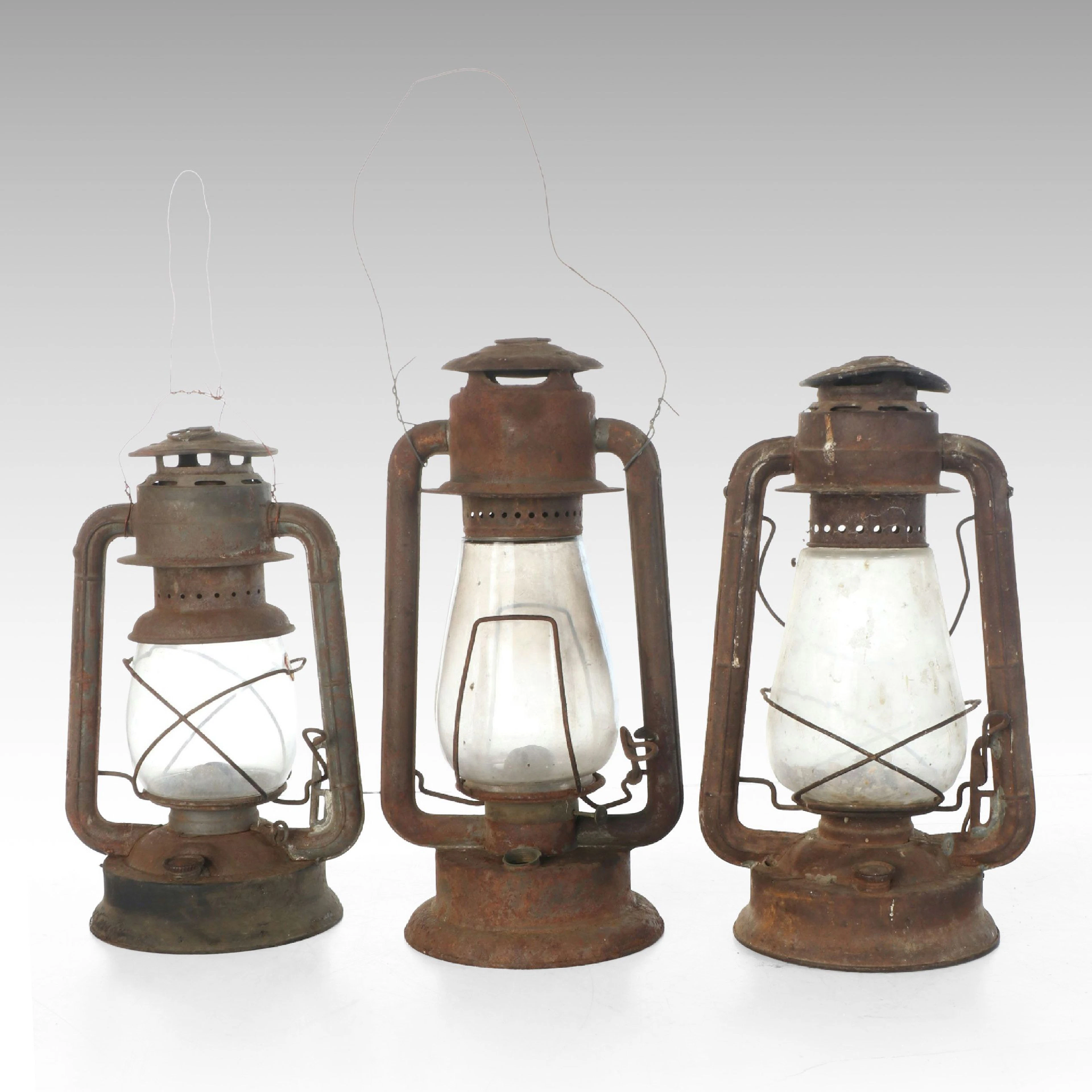 Hurricane Oil Lantern Collection