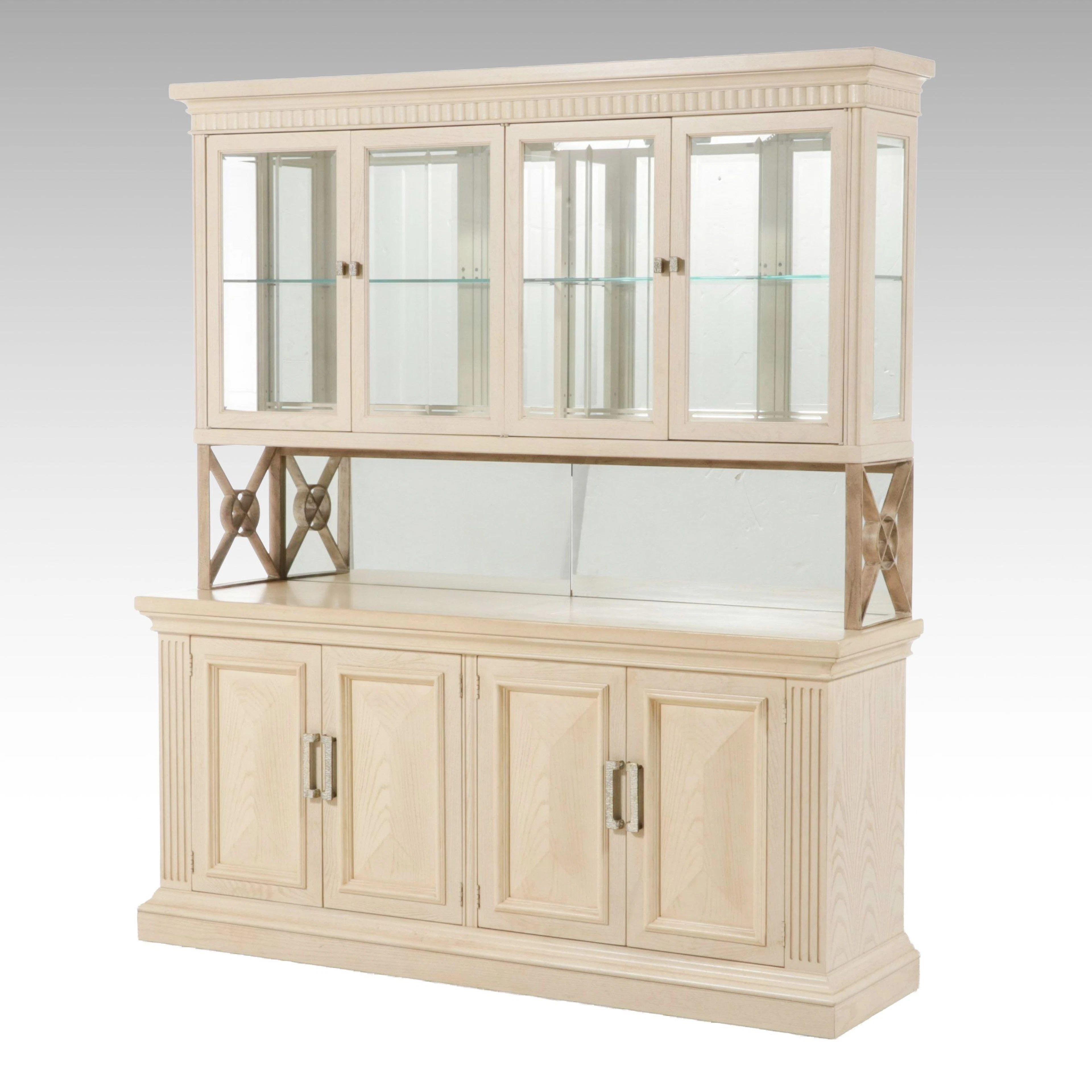 Drexel-Heritage "Cabochon" Whitewashed Wood China Cabinet, Late 20th Century