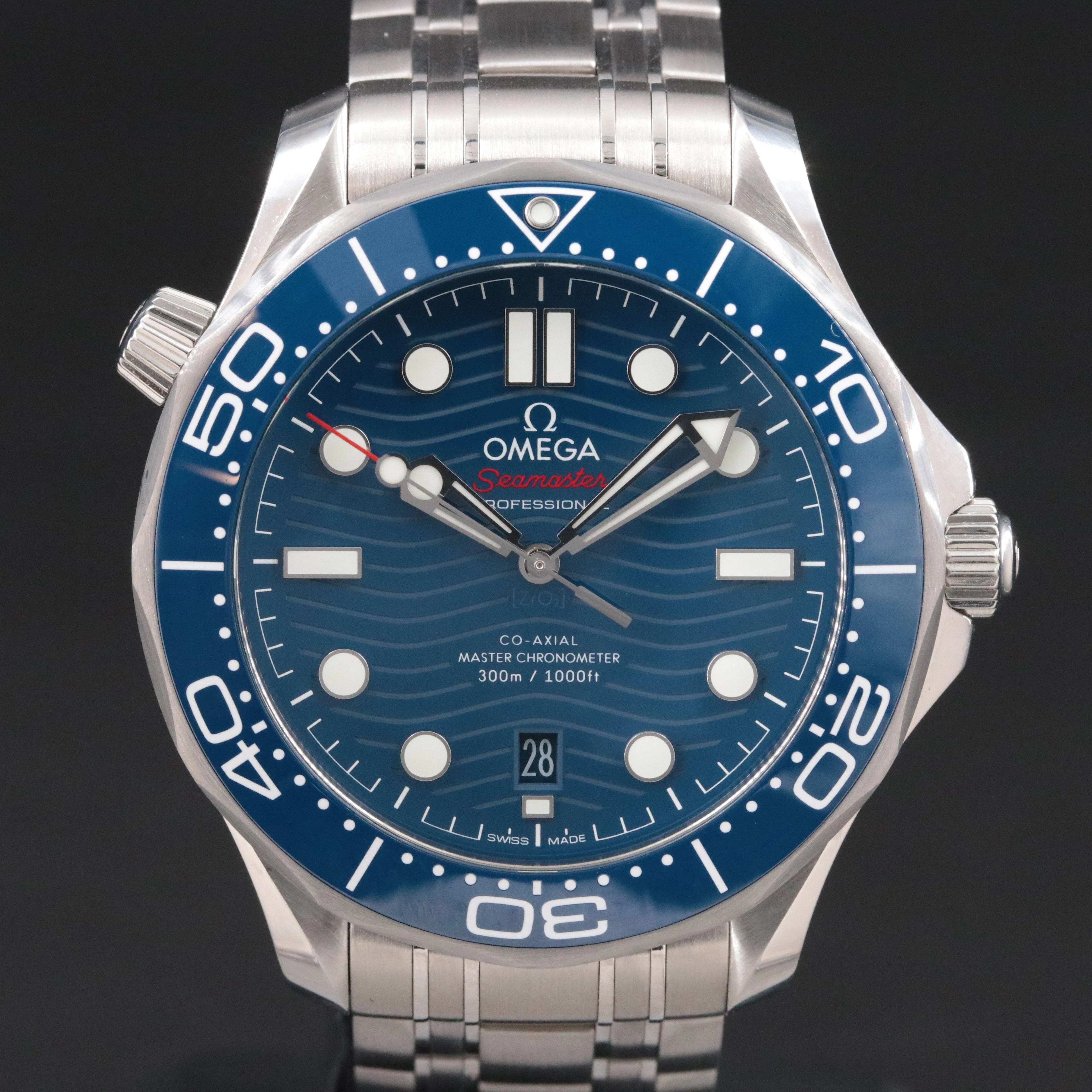 Omega Seamaster Diver 300M 42M Blue Ceramic Bezel Watch Ref. 210.