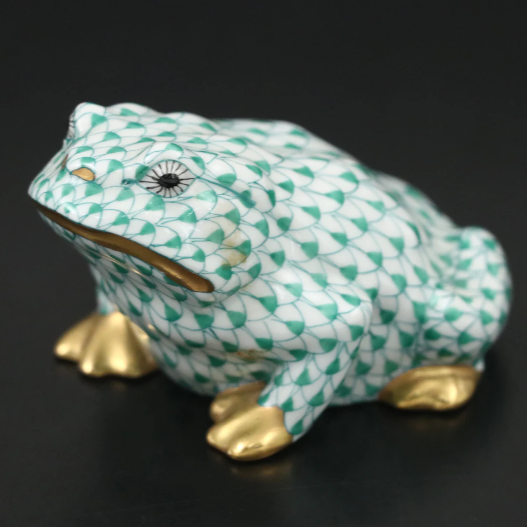 Herend Green Fishnet with Gold "Frog" Porcelain Figurine