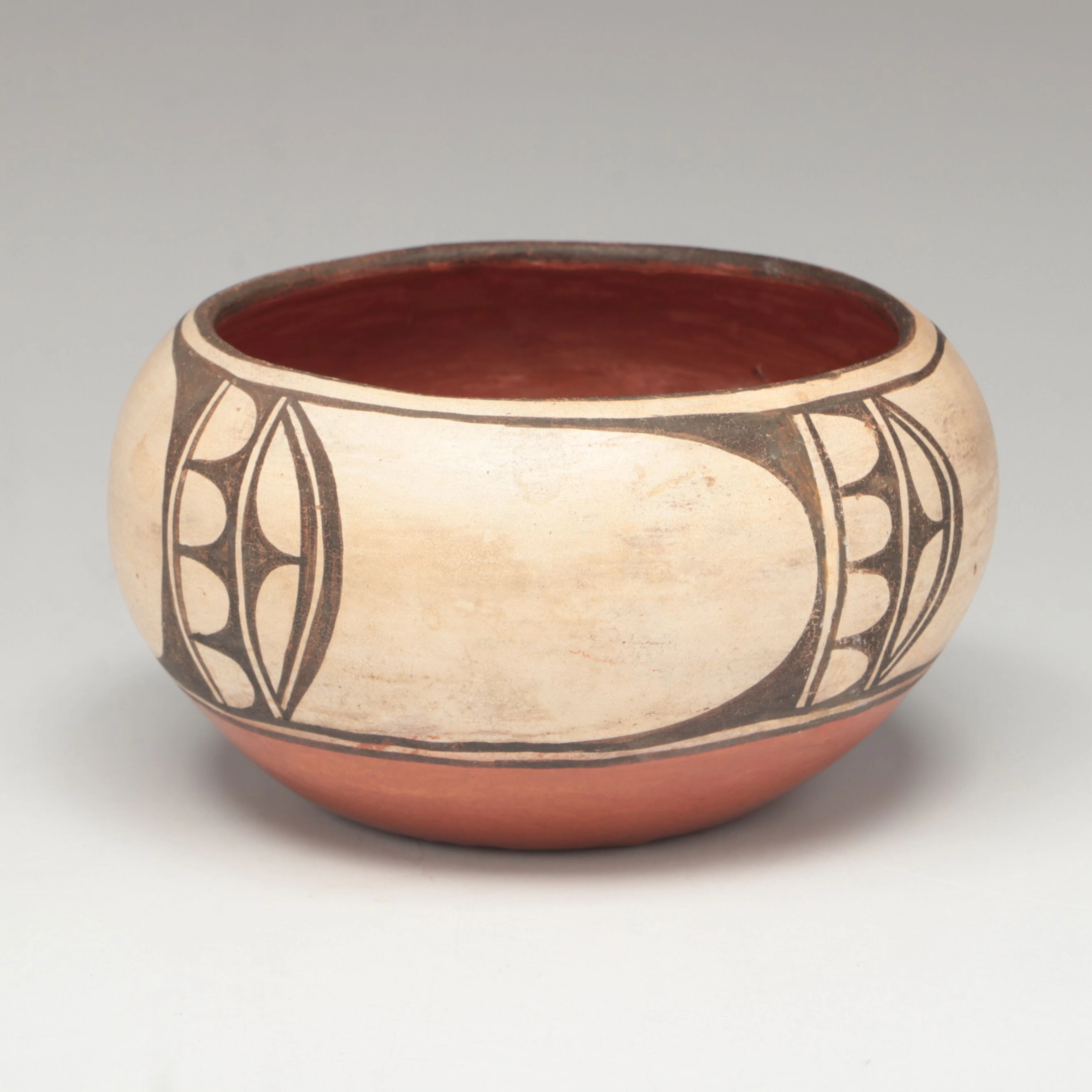 Zia Pueblo Pottery Bowl, Mid to Late 20th Century