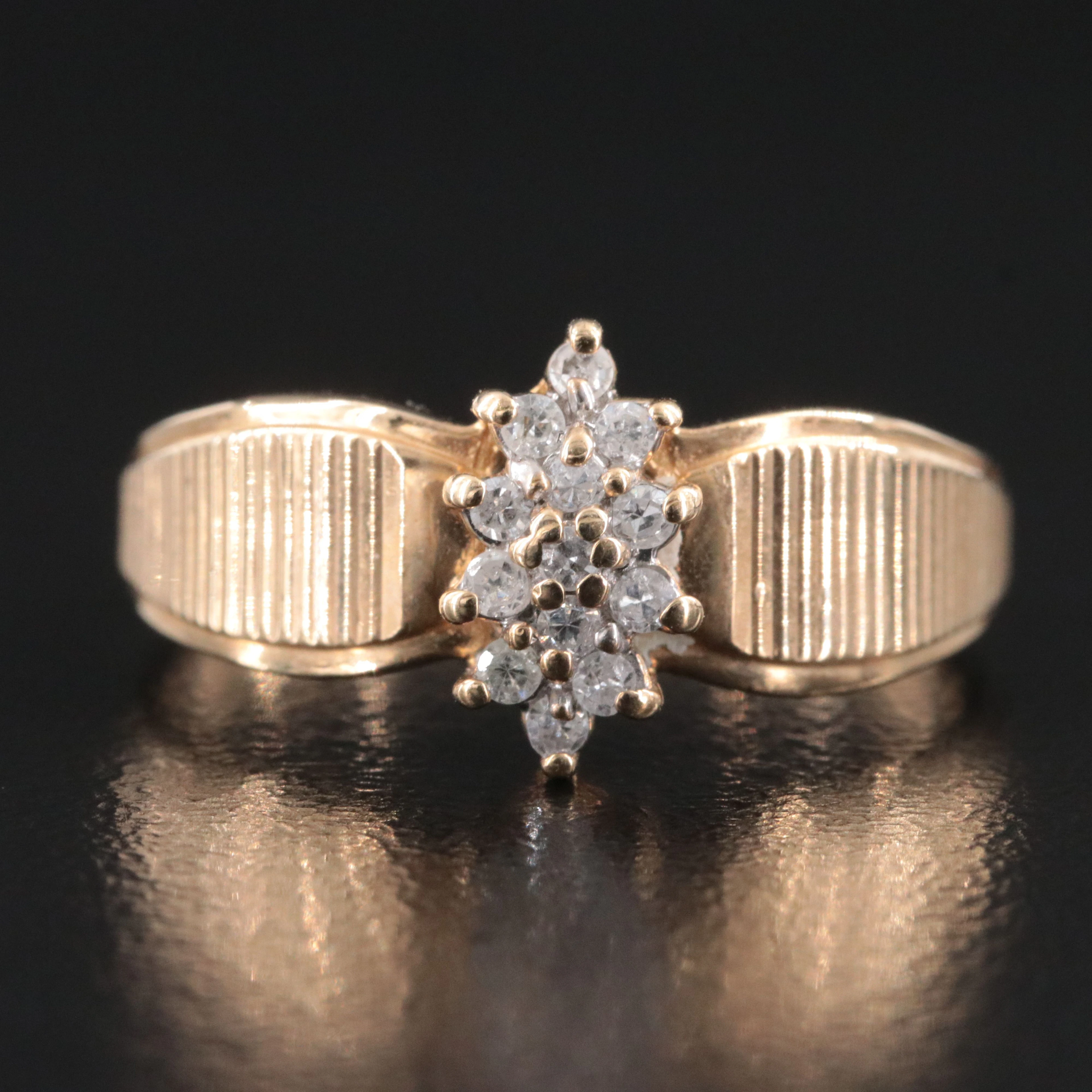 10K 0.14 CTW Diamond Ring