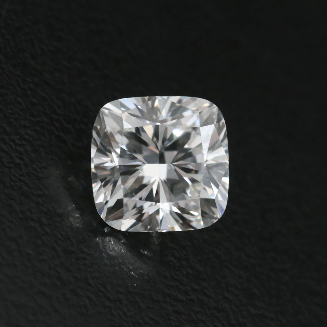 Loose 3.09 CT Lab Grown Diamond with IGI Report