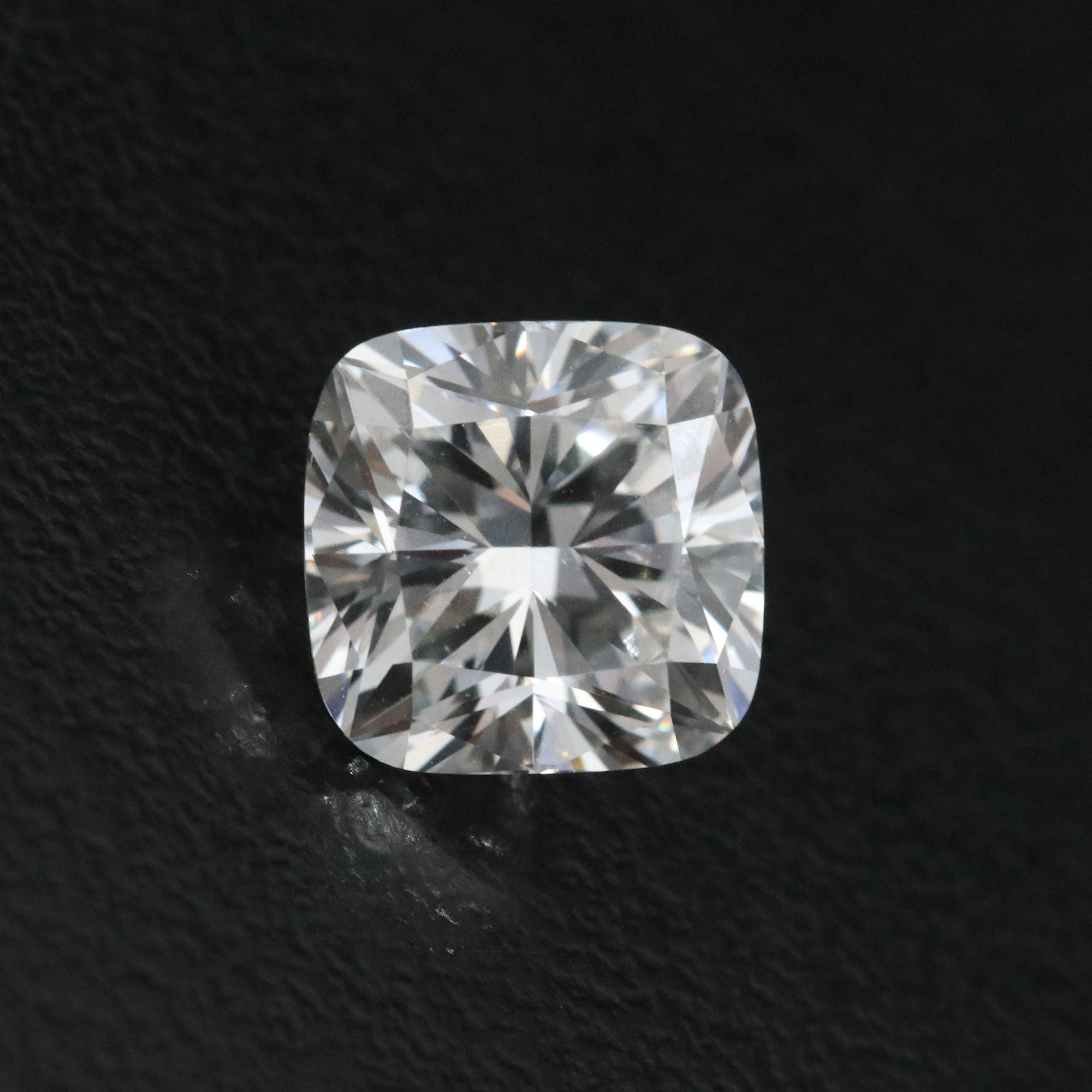 Loose 3.09 CT Lab Grown Diamond with IGI Report