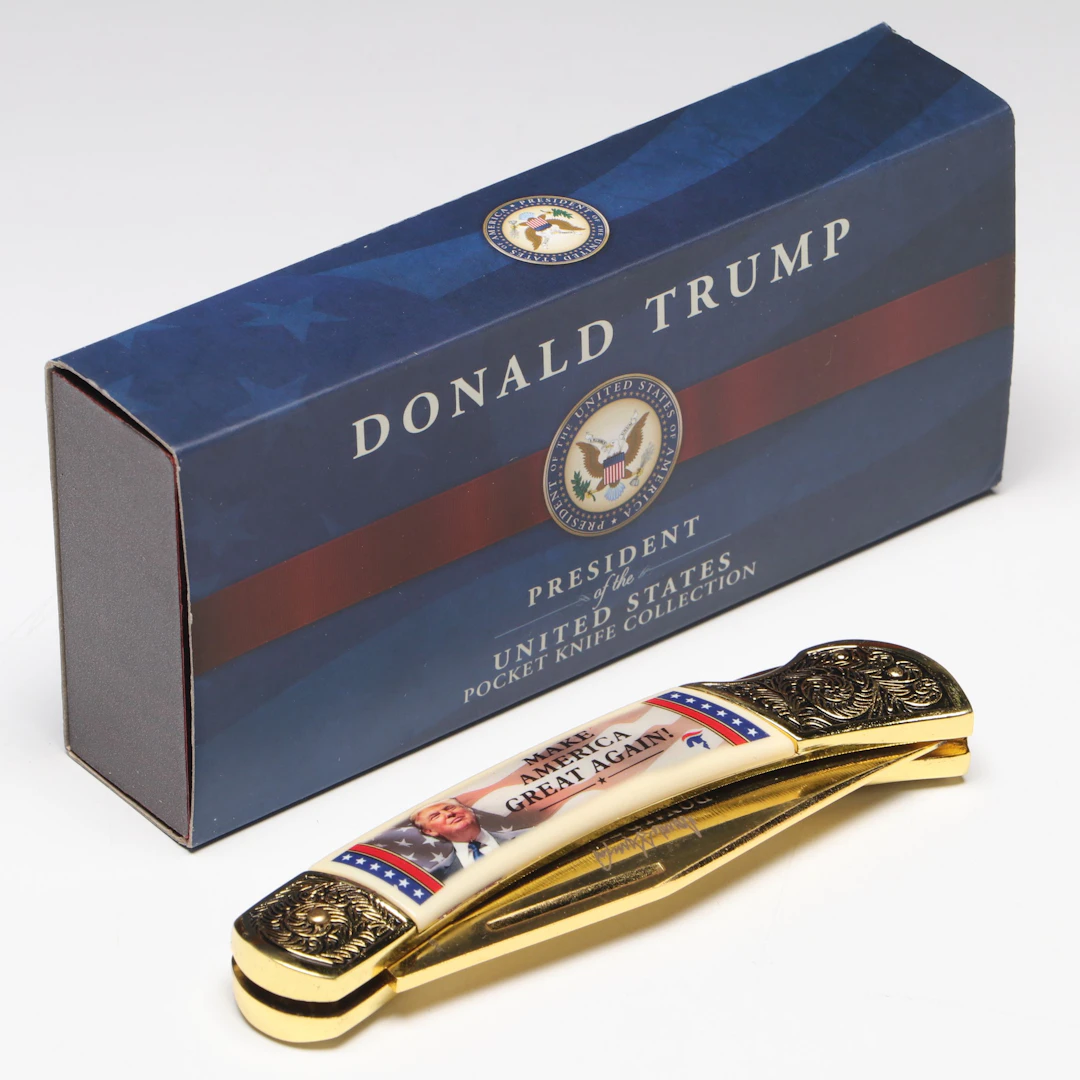 American Mint Donald Trump Folding Knife