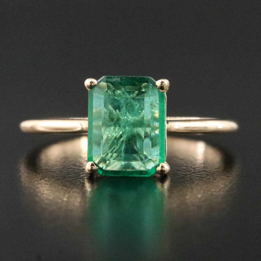 14K 1.39 CT Zambia Emerald Ring with GIA Report