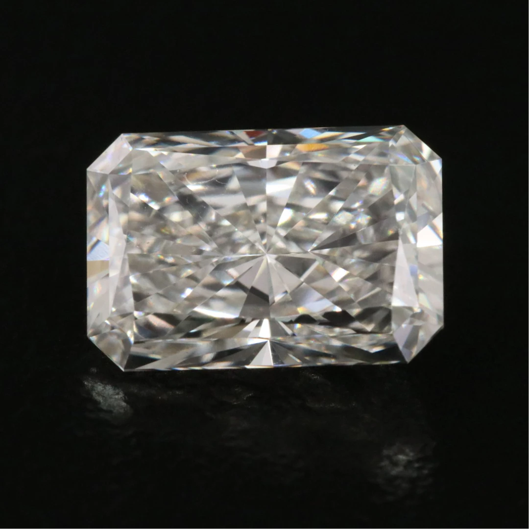 Loose 2.08 CT Lab Grown Diamond with IGI Report