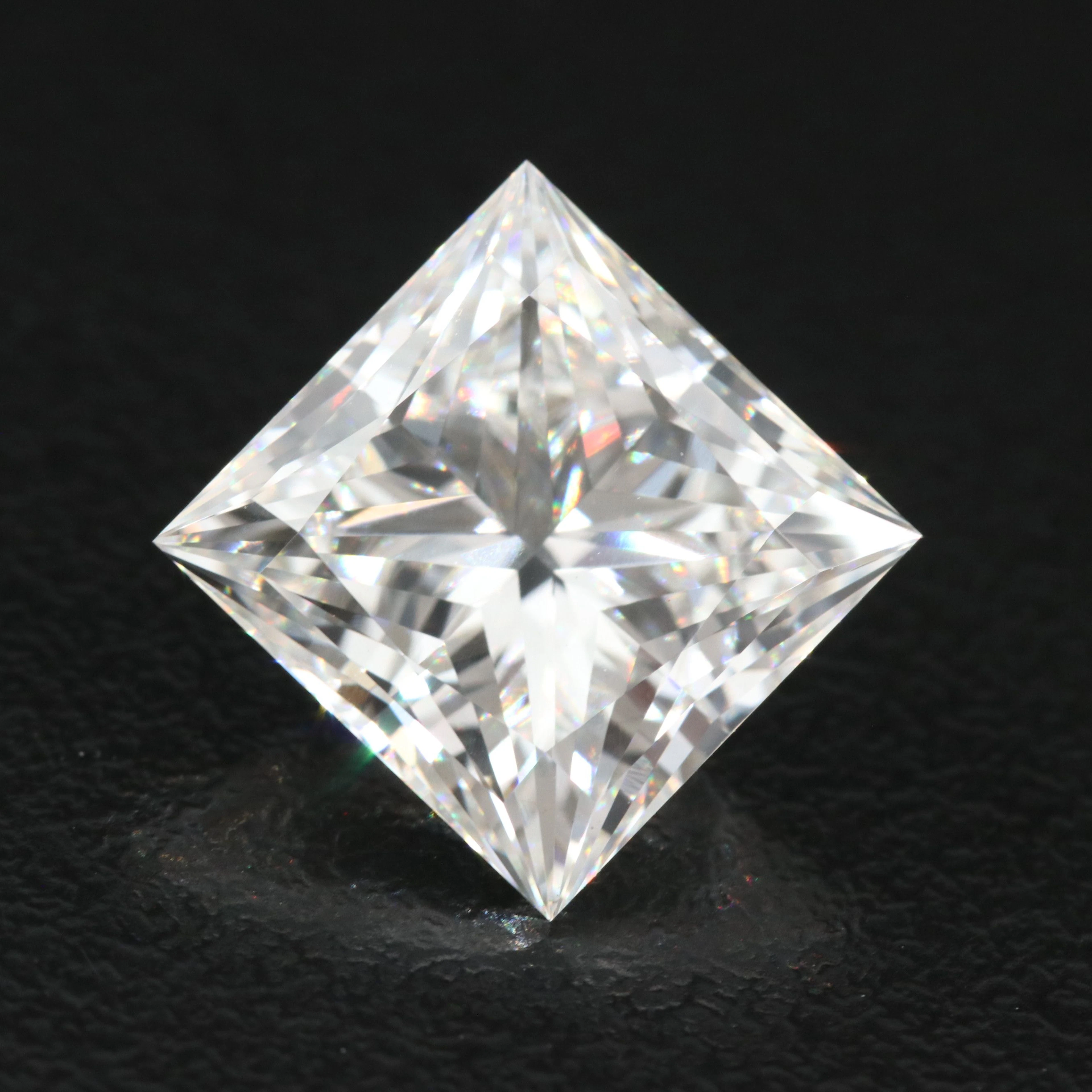 Loose 5.07 CT Lab Grown Diamond with IGI Report