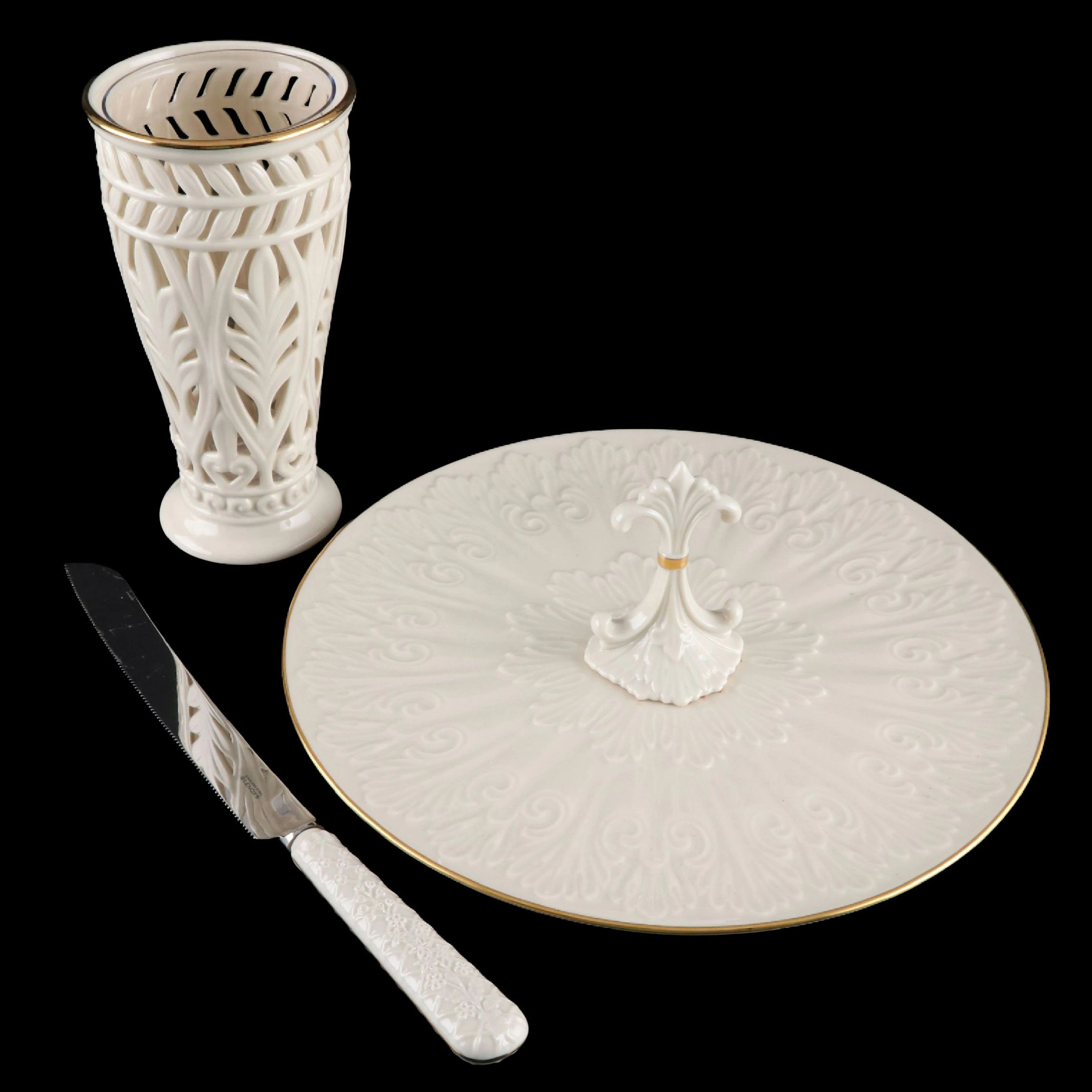 Lenox "Acanthus" Pierced Porcelain Vase, "Chateau" Handled Tray, and Cake Knife