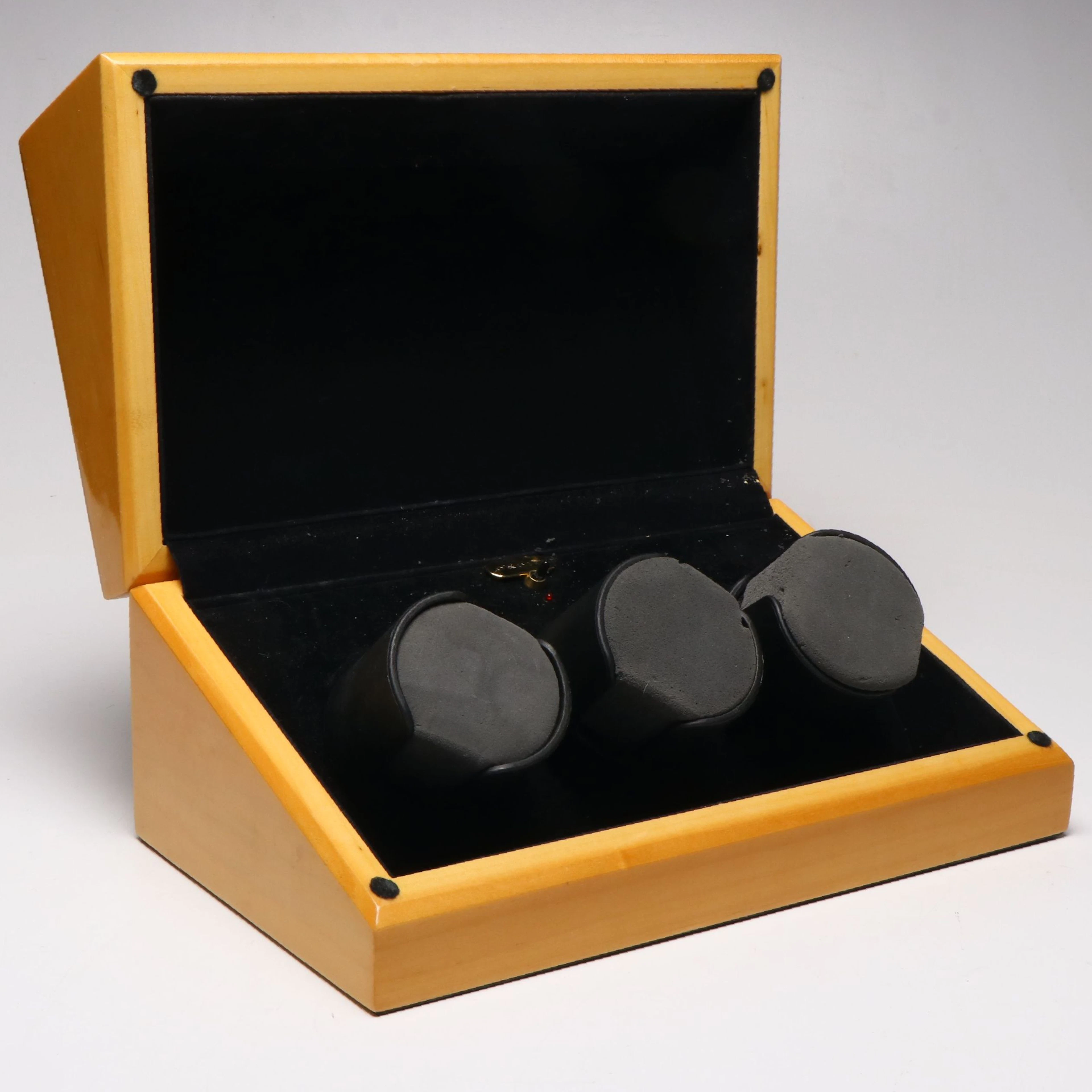 Orbita Triple Automatic Wooden Watch Winder, 21st C.