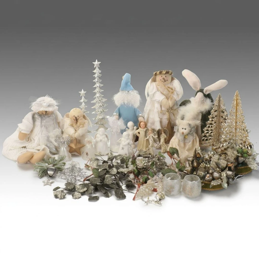 Stuffed Holiday Figurines with Ornaments and More Decorations