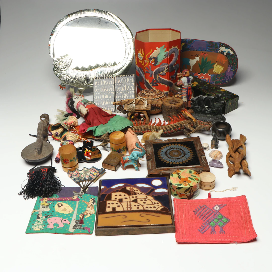 Metal Lizard Platter with Figurines and Other Décor