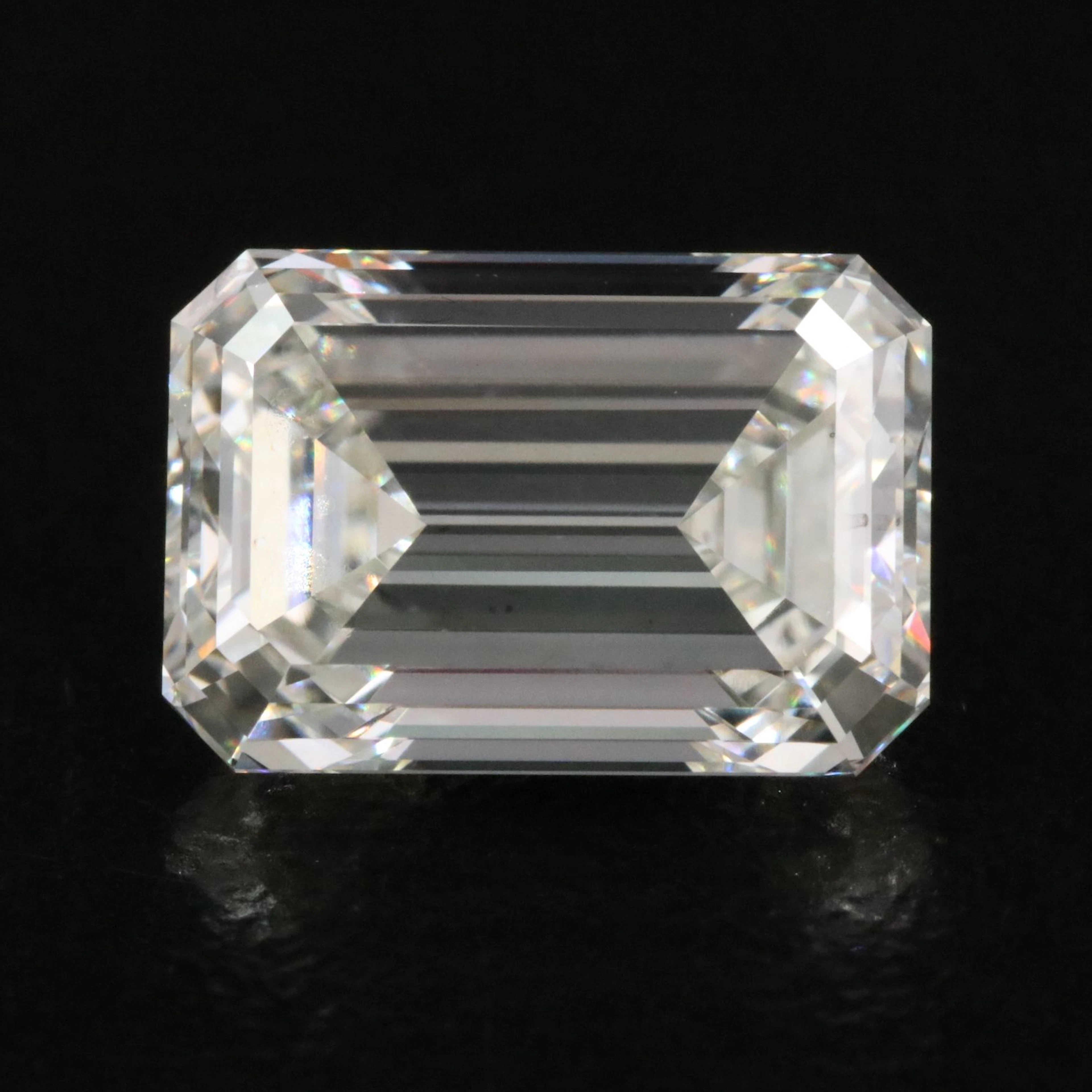 Loose 3.05 CT Lab Grown Diamond with IGI Report