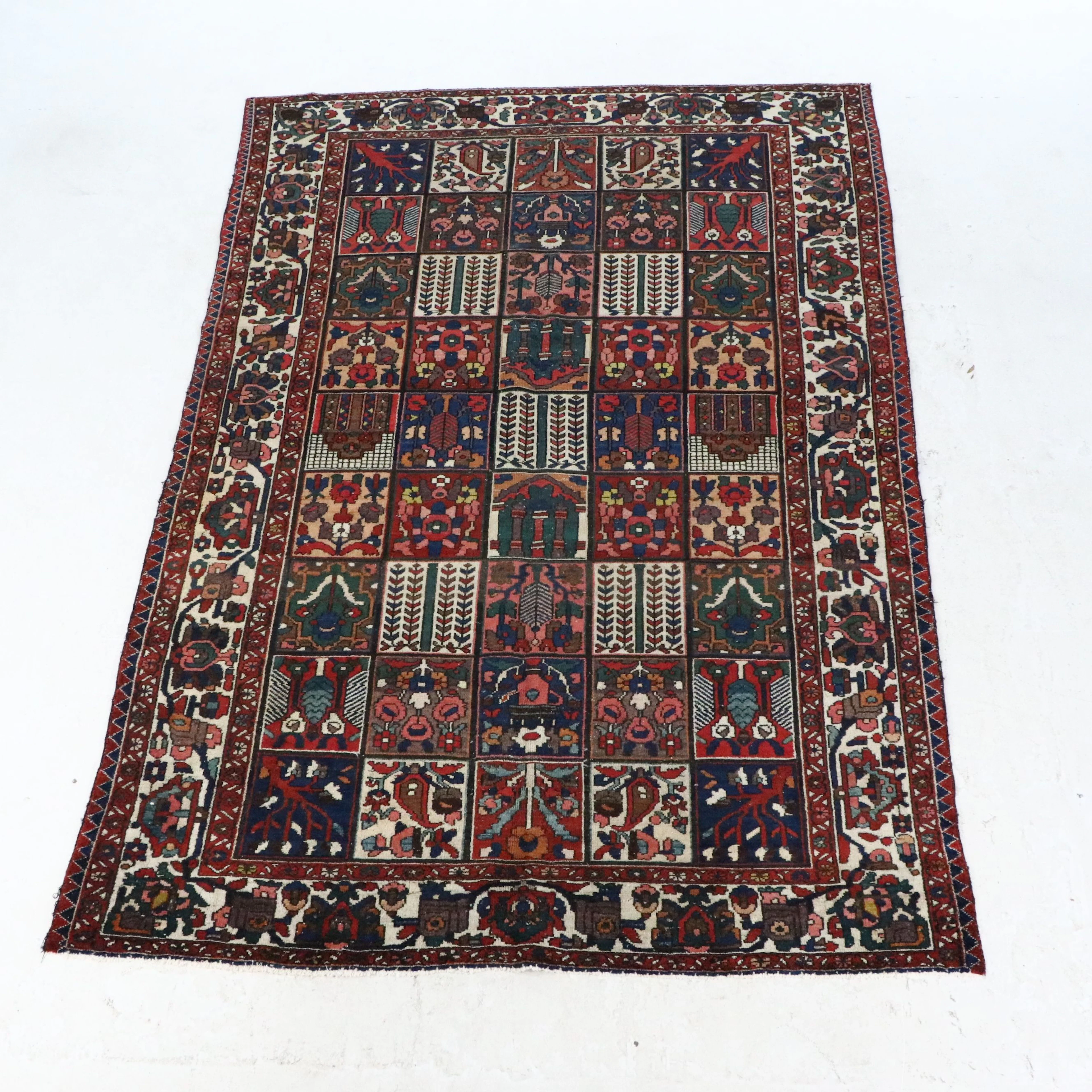 6'9 x 10'3 Hand-Knotted Persian Bakhtiari Area Rug