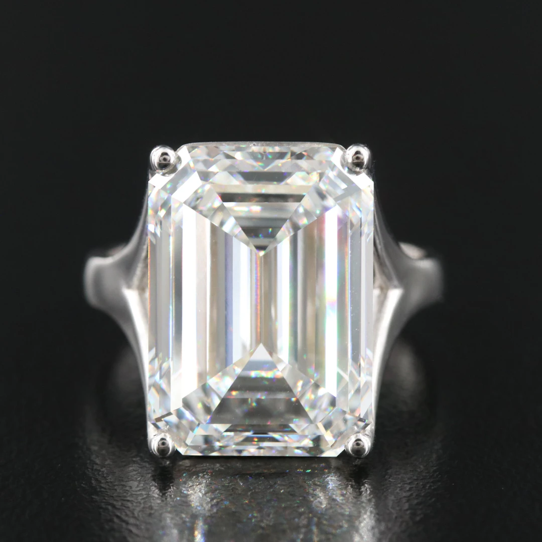 18K 14.15 CT Lab Grown Diamond Solitaire Ring with IGI Report