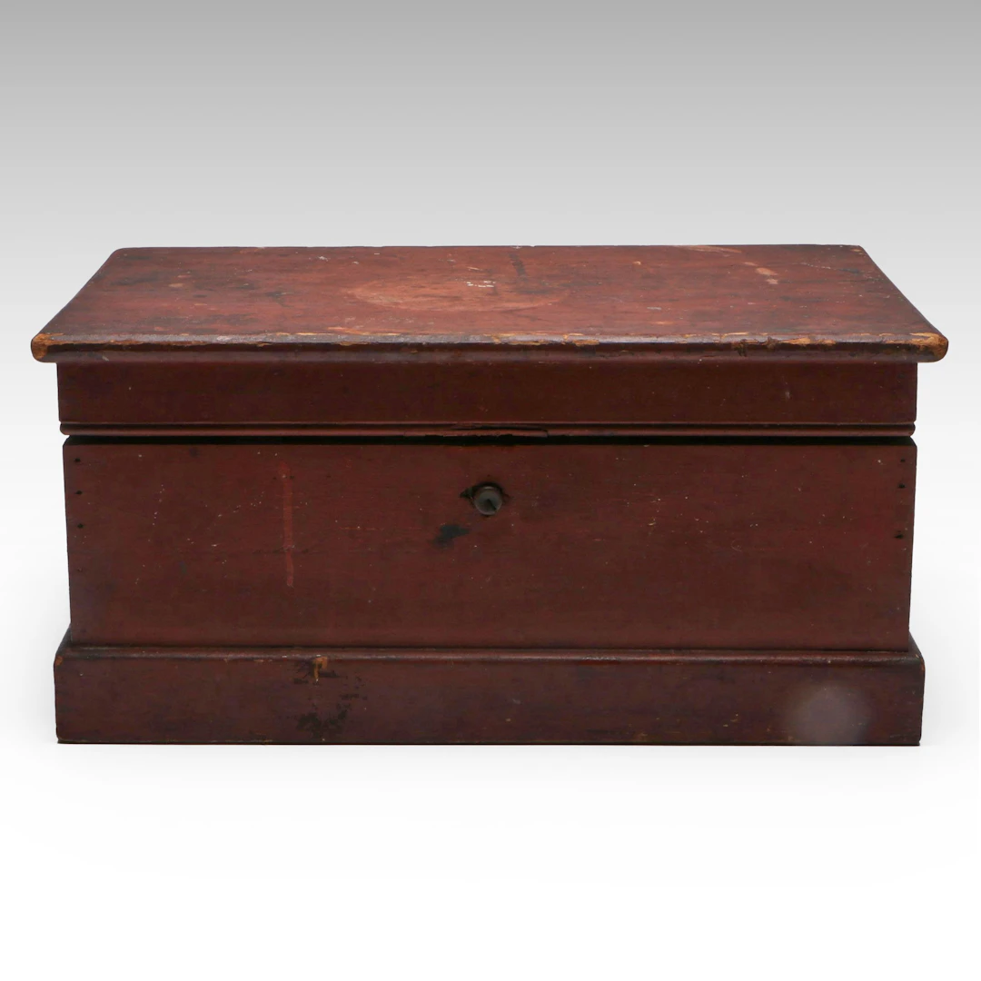 Primitive Handcrafted Wooden Box, Late 19th/Early 20th Century