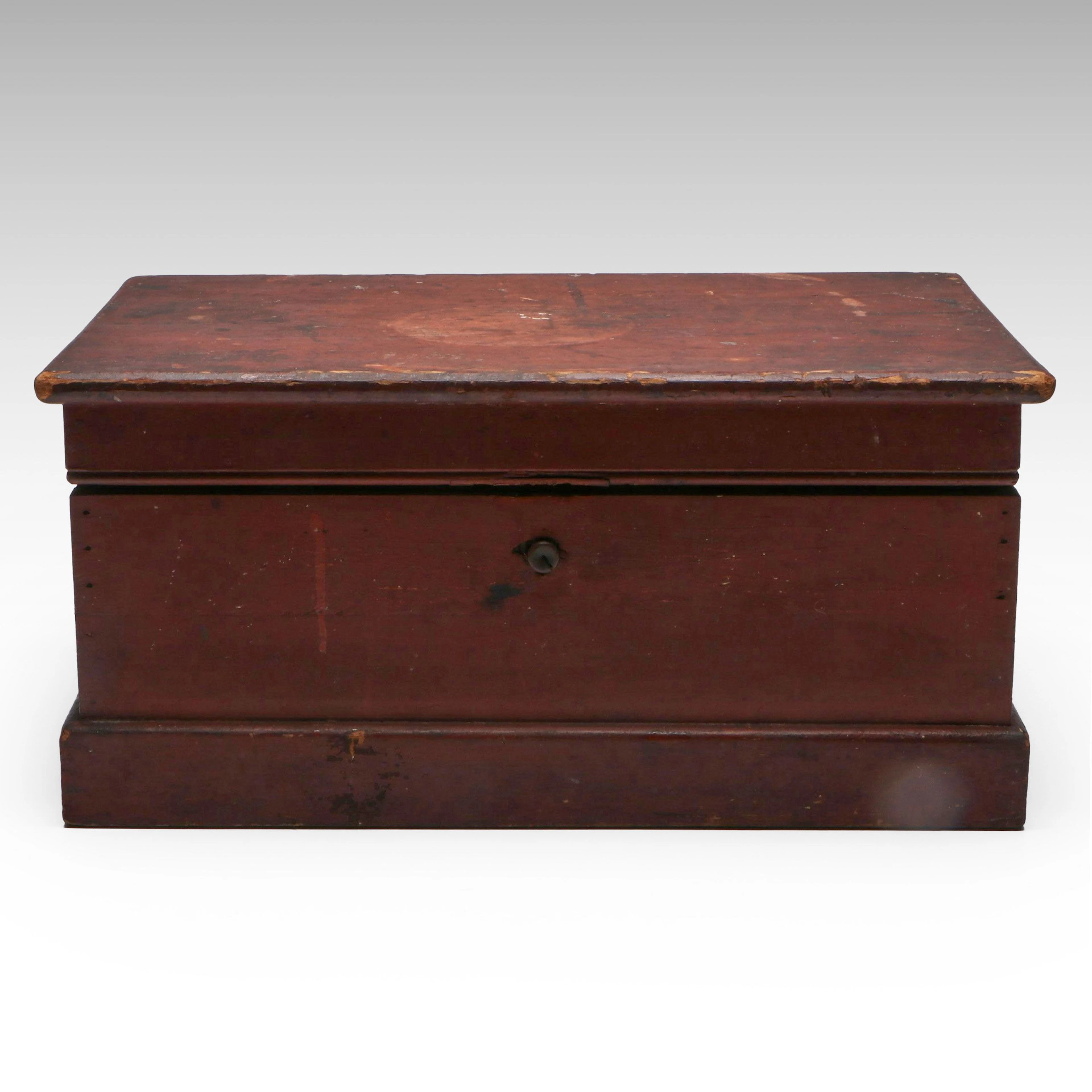 Primitive Handcrafted Wooden Box, Late 19th/Early 20th Century