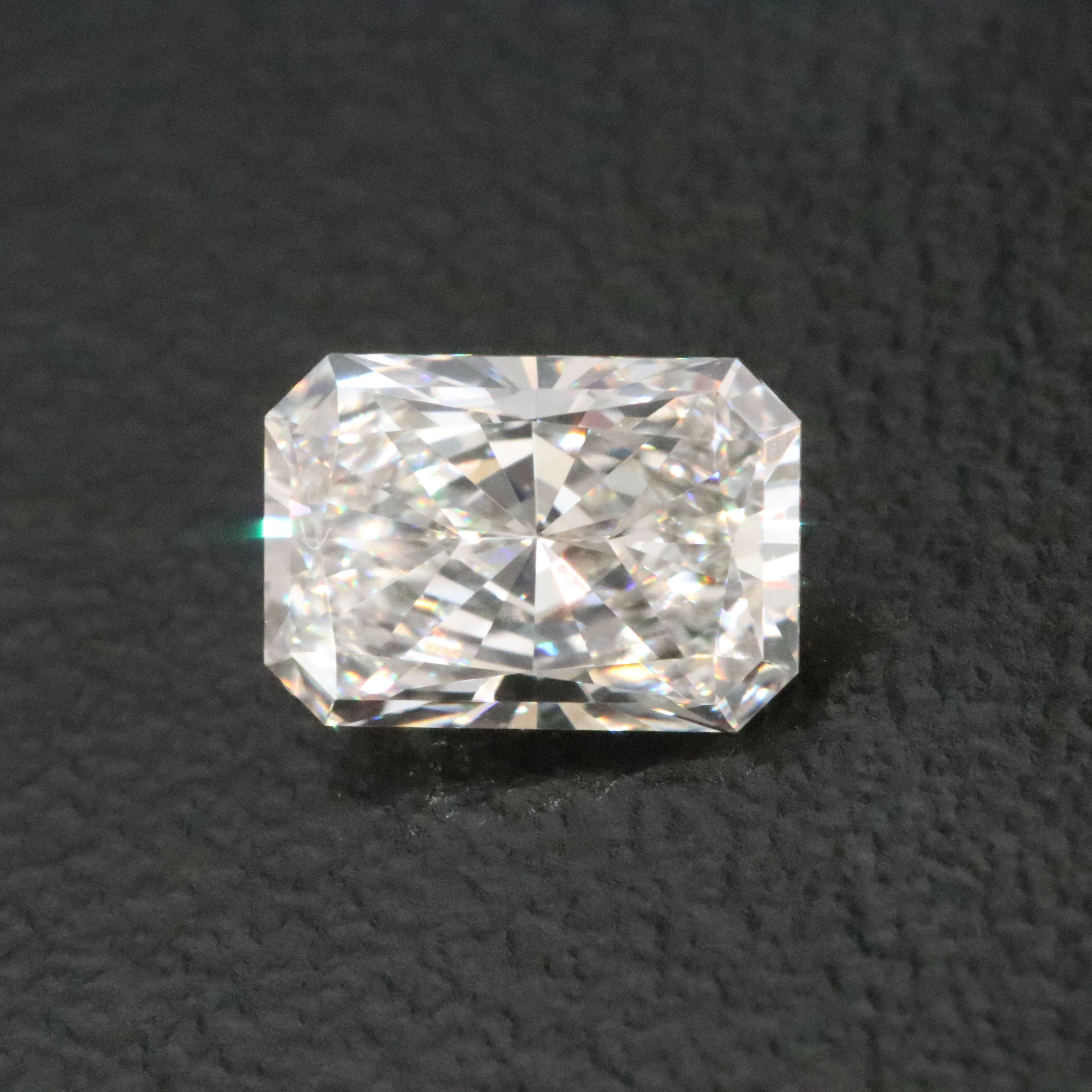 Loose 0.99 CT Lab Grown Diamond with IGI Report