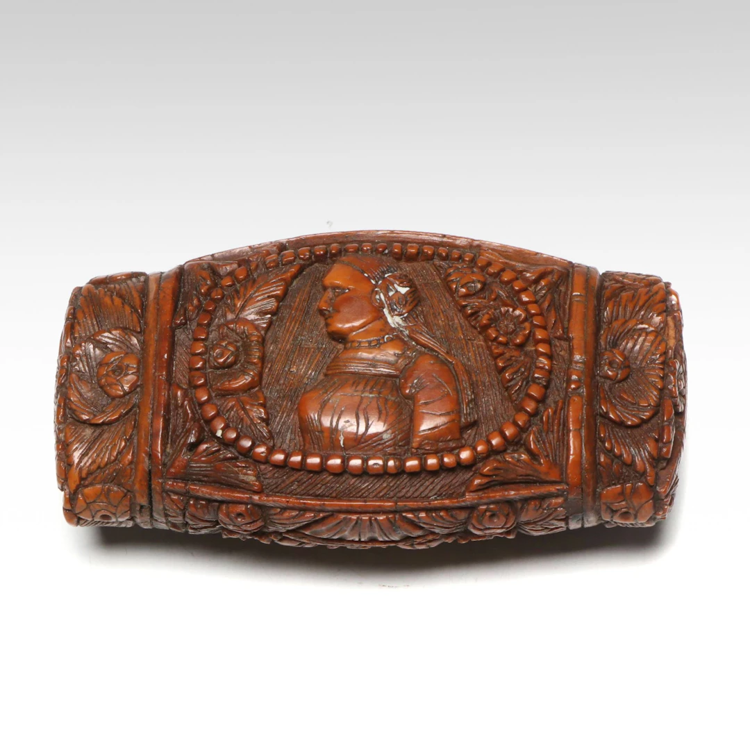 Hand-Carved Coquilla Nut Snuff Box, Antique