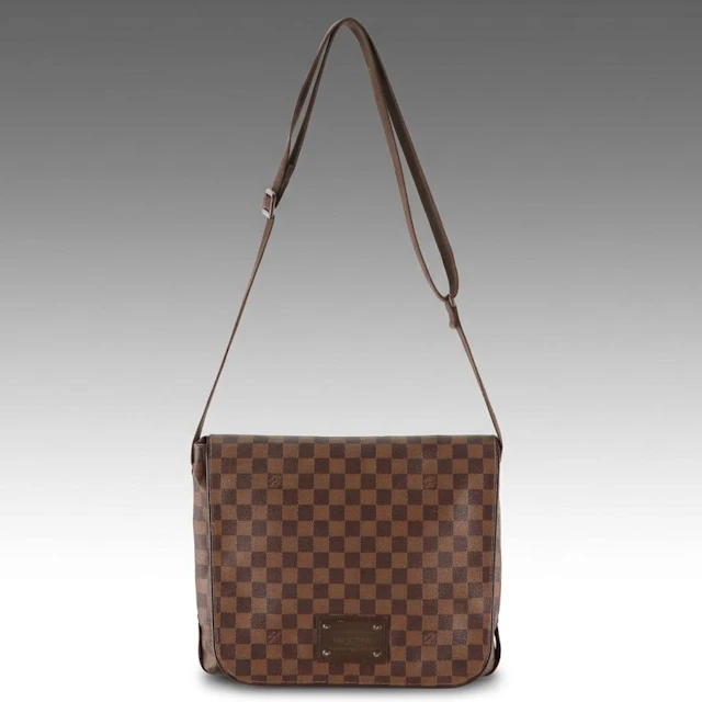 Louis Vuitton Brooklyn GM Messenger Bag in Damier Ebene Canvas