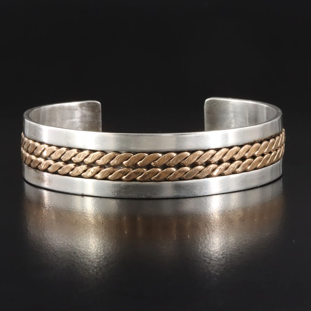 Tom Hawk Navajo Diné Sterling Bracelet with Gold-Filled Twist Wire Accents