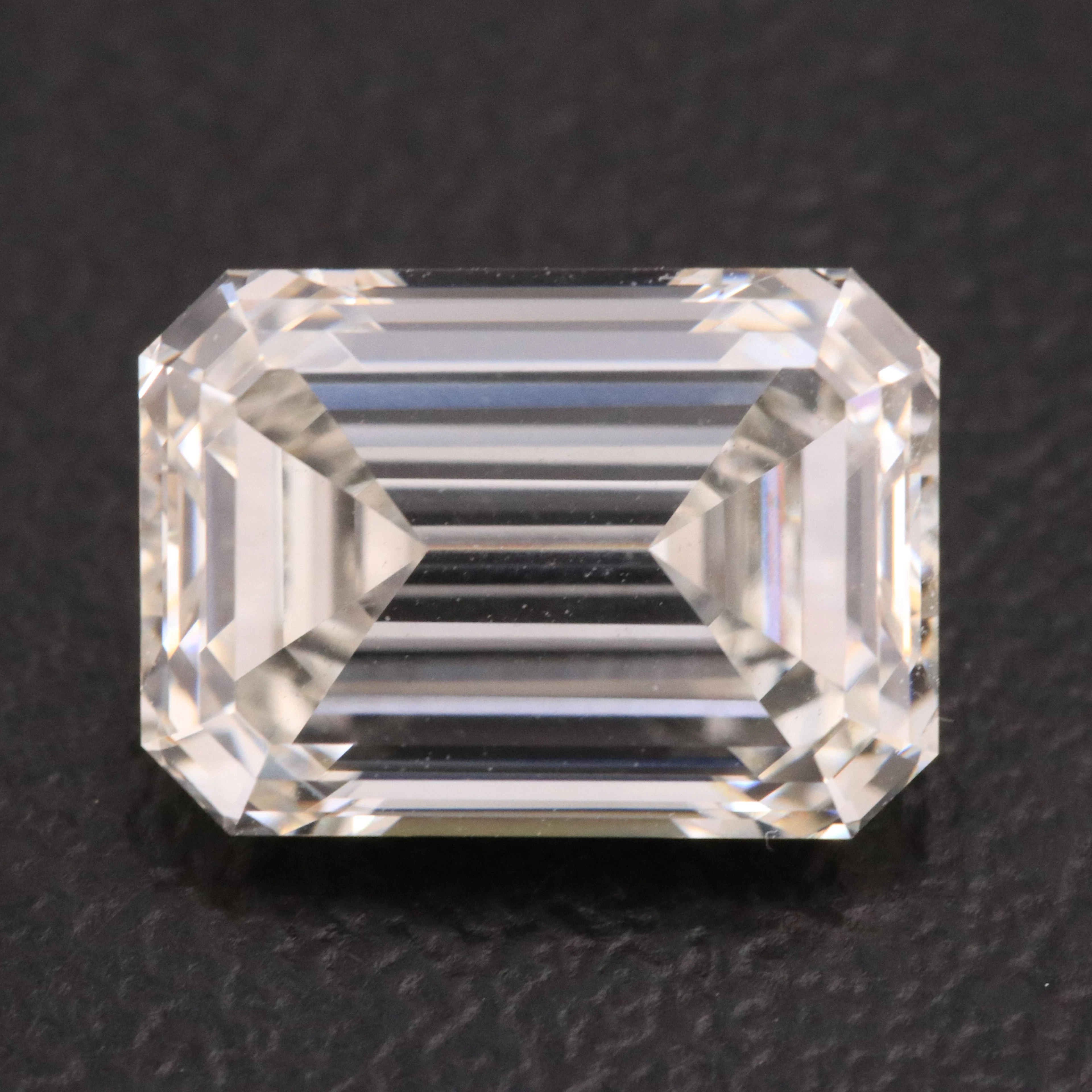 Loose 3.04 CT Lab Grown Diamond with IGI Report