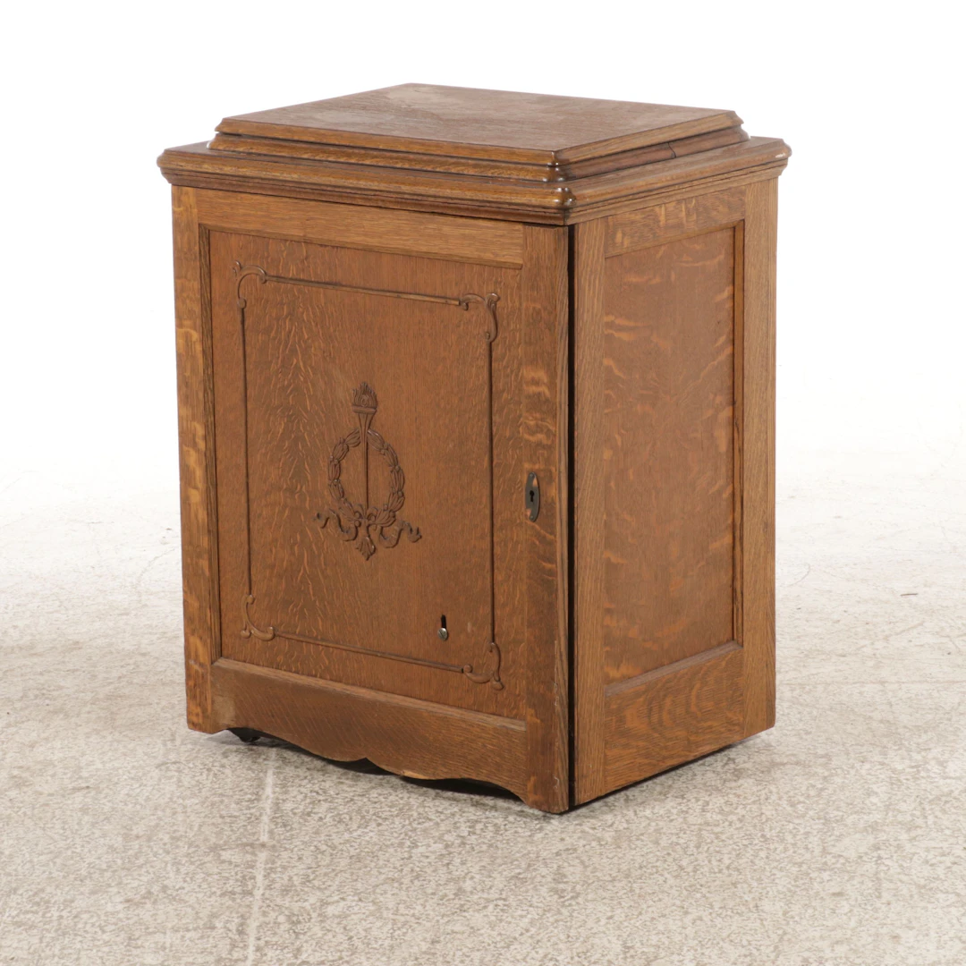 Singer 27 Class Sewing Machine with Sphinx Decals and Oak Cabinet, ca. 1901