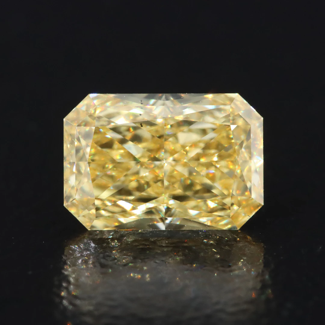 Loose 1.59 CT Lab Grown Fancy Vivid Yellow Diamond with IGI Report