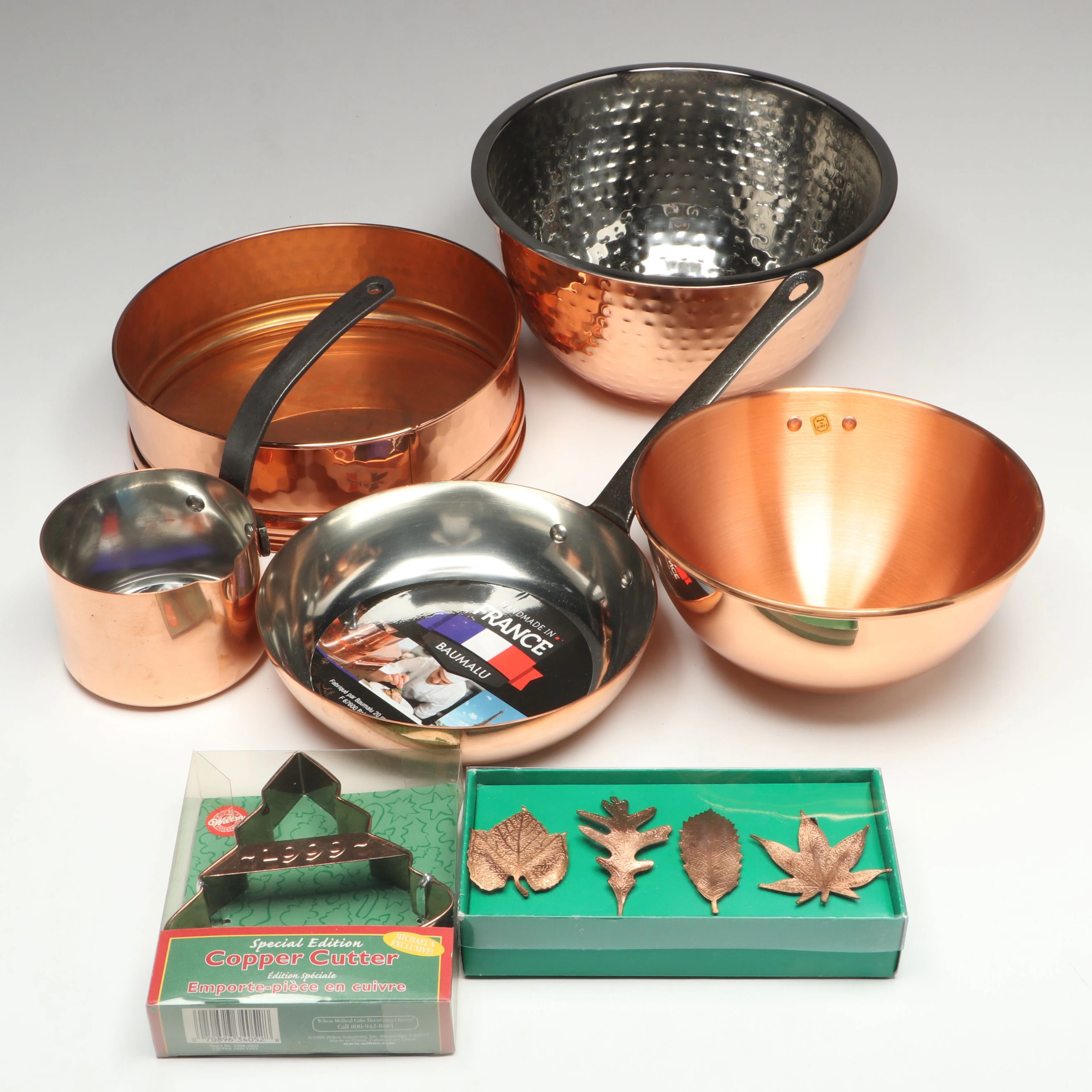 Baumalu Copper Pan and Saucepan with More Contemporary Bakeware and Décor