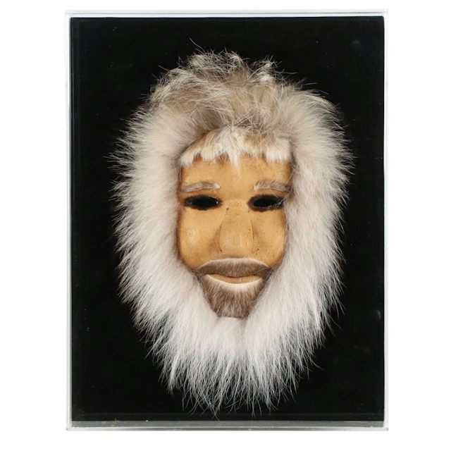 Nunamiut Style Anaktuvuk Pass Hide and Fur Mask, Mid to Late 20th Century