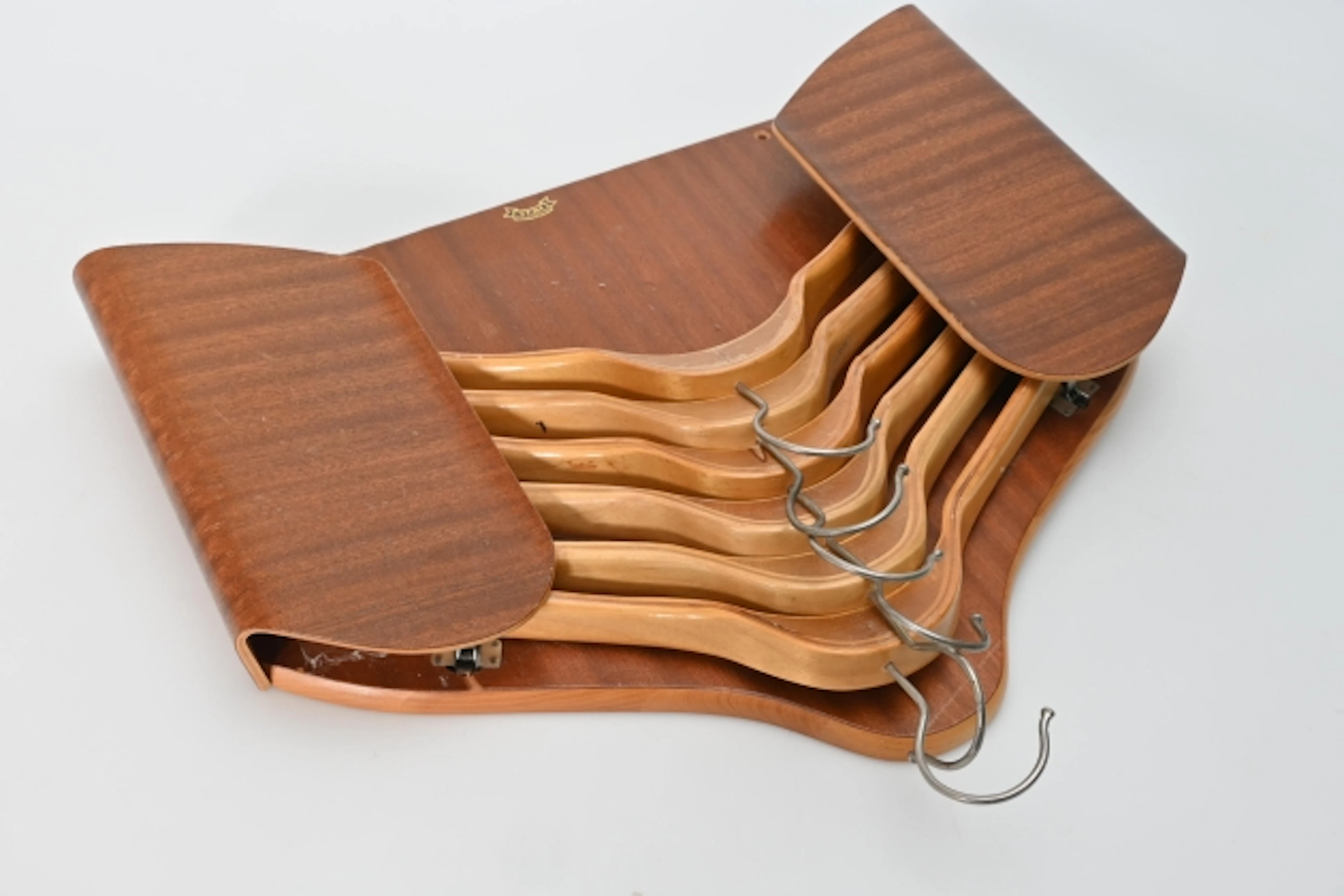 Galghållare teak "Ycki"
