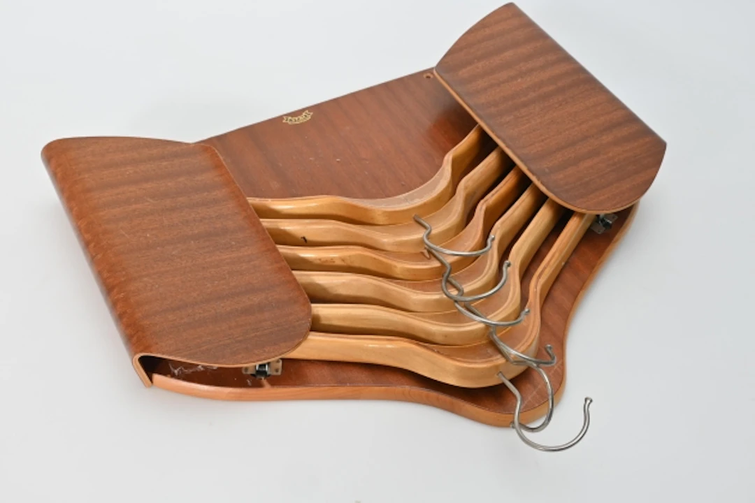 Galghållare teak "Ycki"