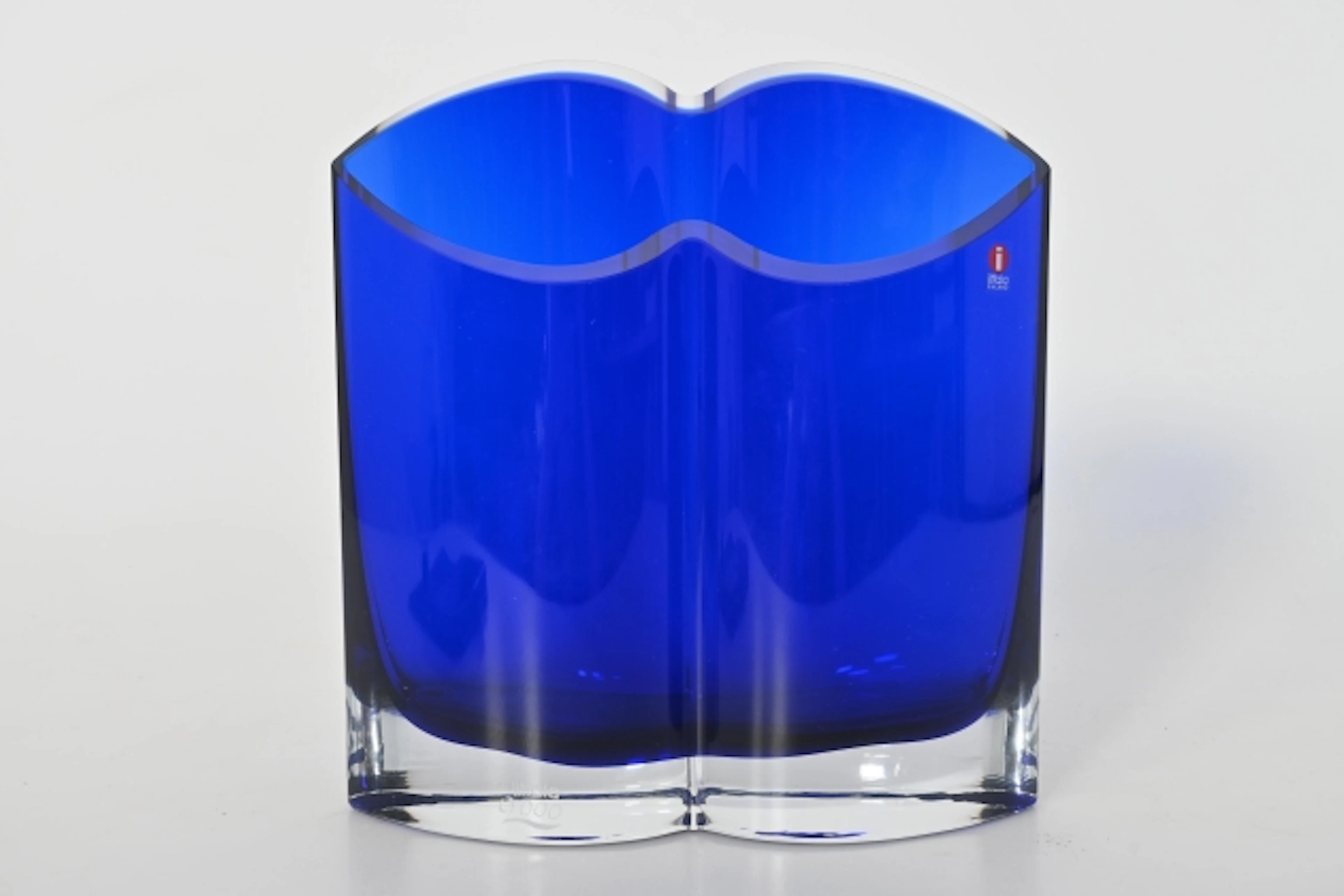 Vas "Kajal" Brita Flander, Iittala, Finland