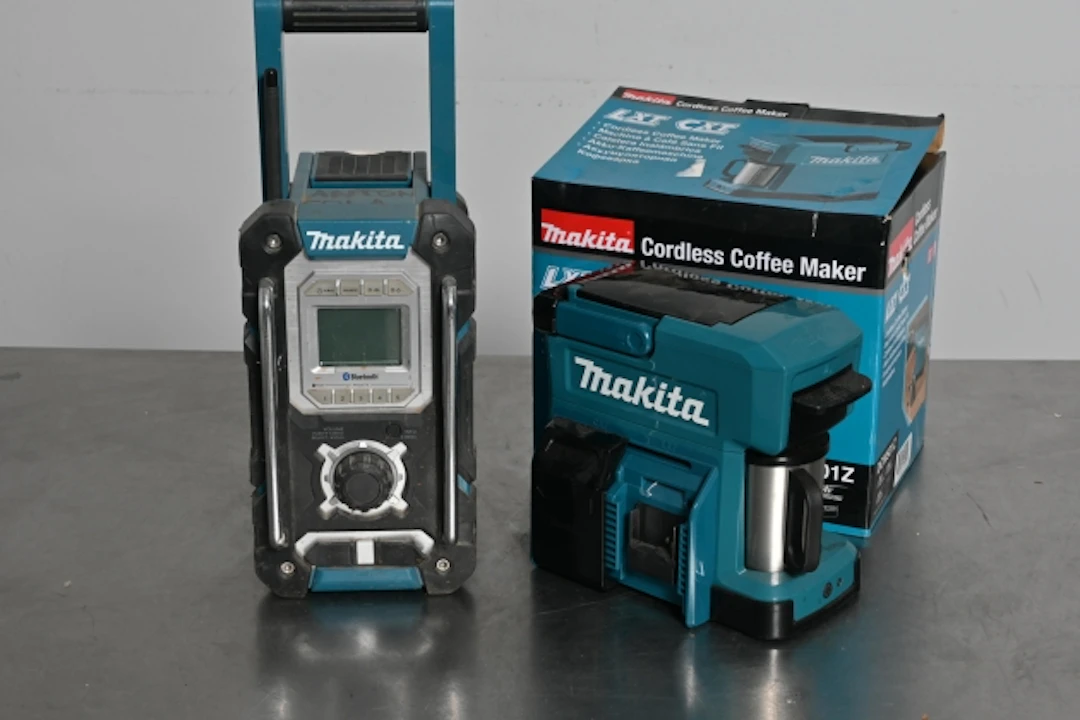 Kaffekokare, Radio, Makita