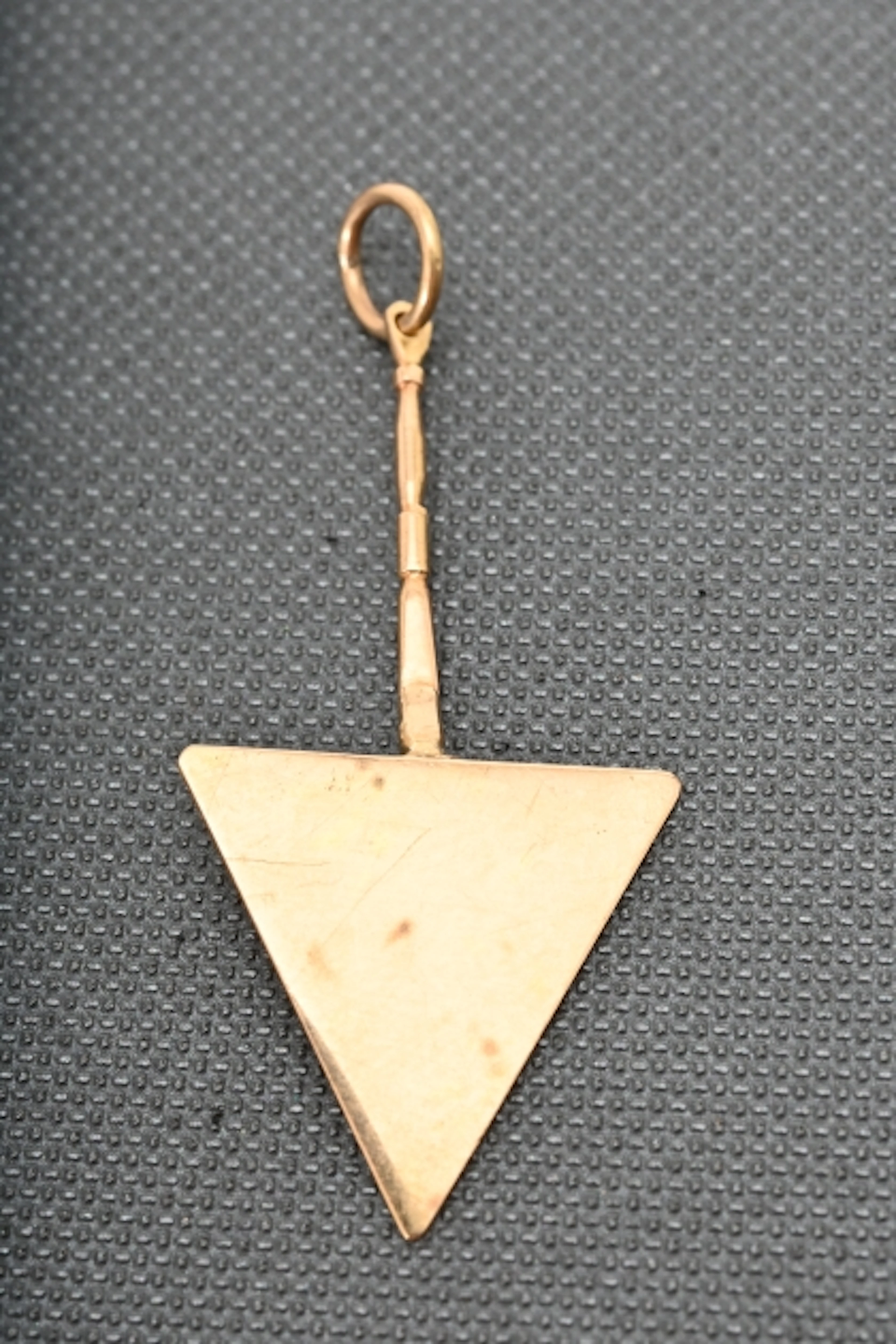 Guldhänge, Frimurarorden, 18K ca 0,9 gr