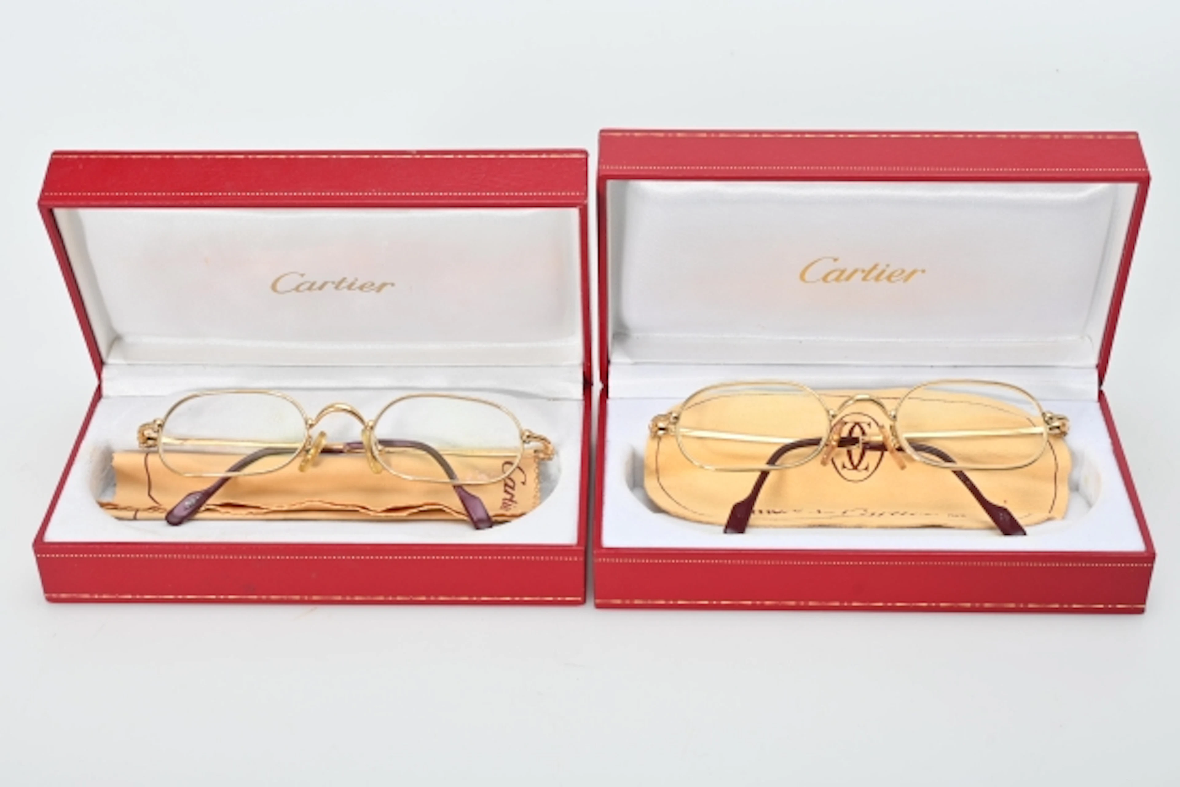 2 st Glasögonbågar, Le must de Cartier