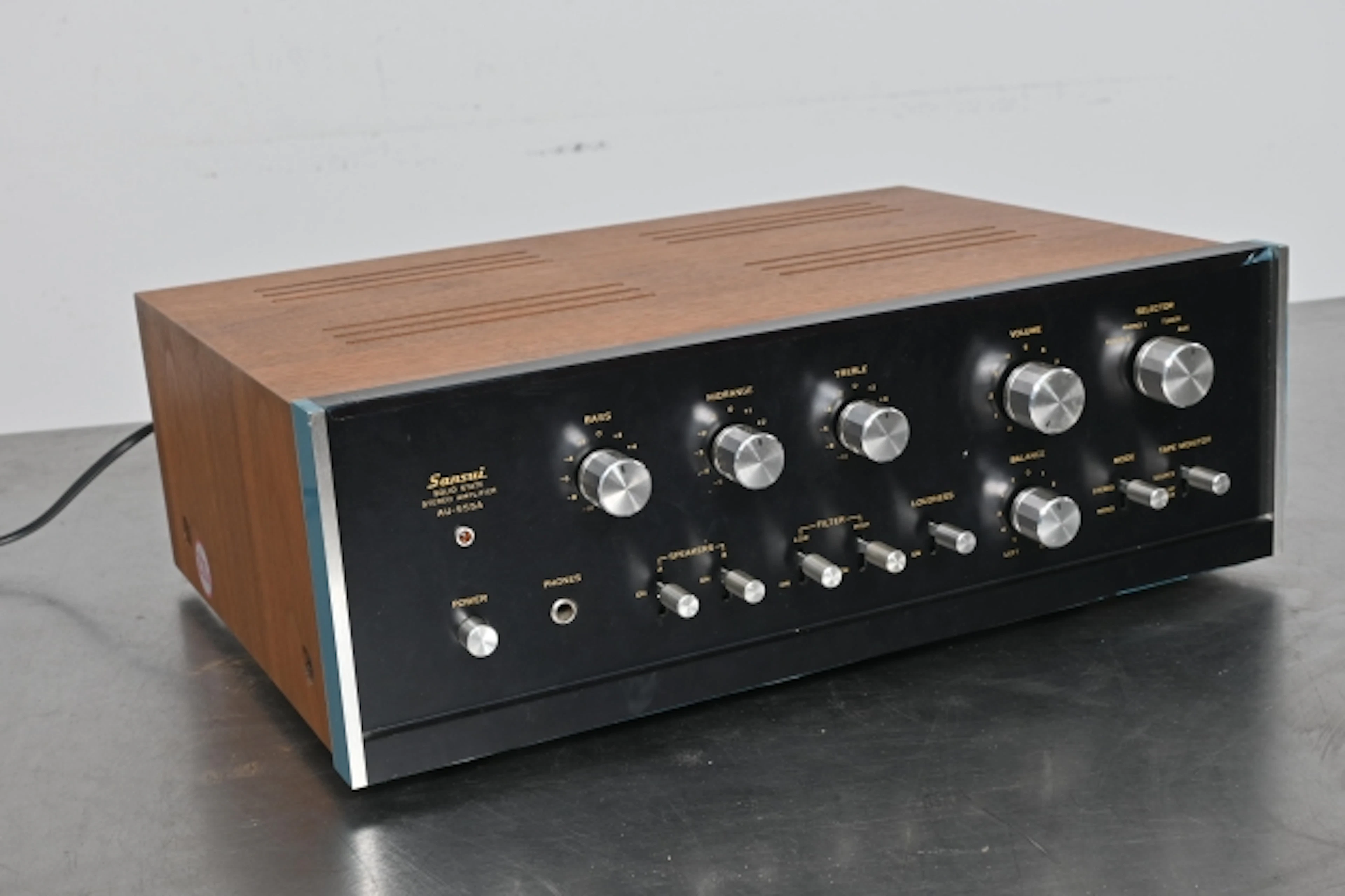 Förstärkare, Sansui AU-555A
