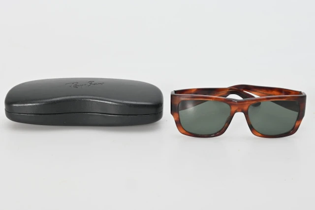 Solglasögon, Ray-Ban