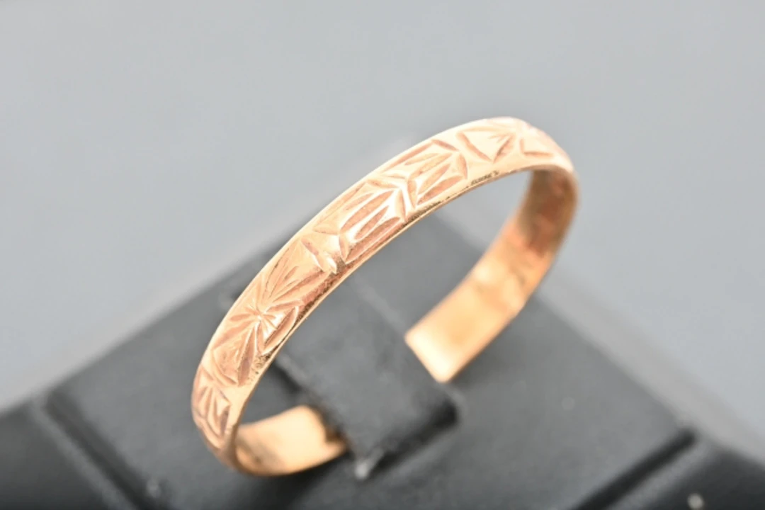 Guldring 18K ca 2,7 gr