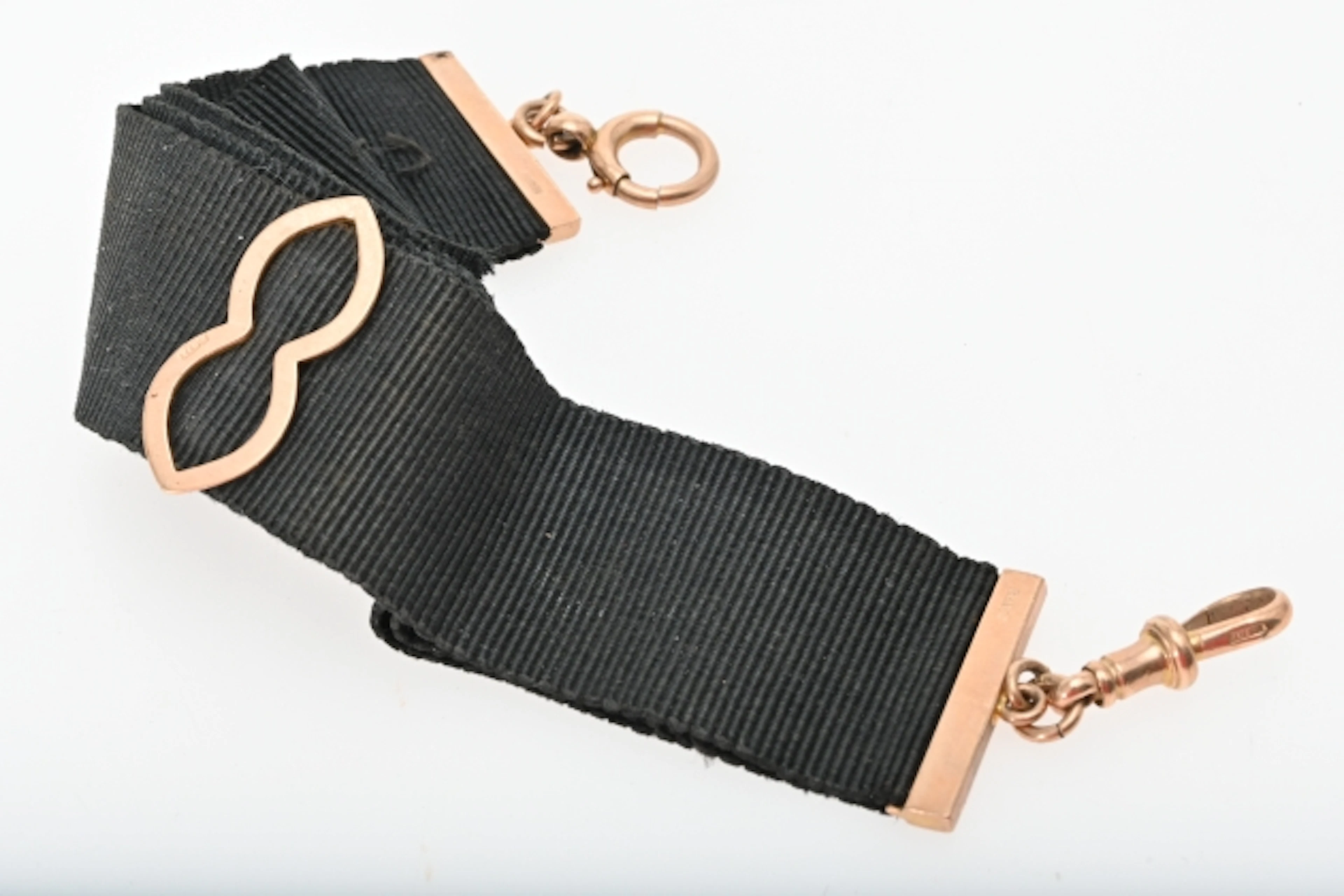 Klockband med gulddetaljer 9K, totalvikt 8,8 gr