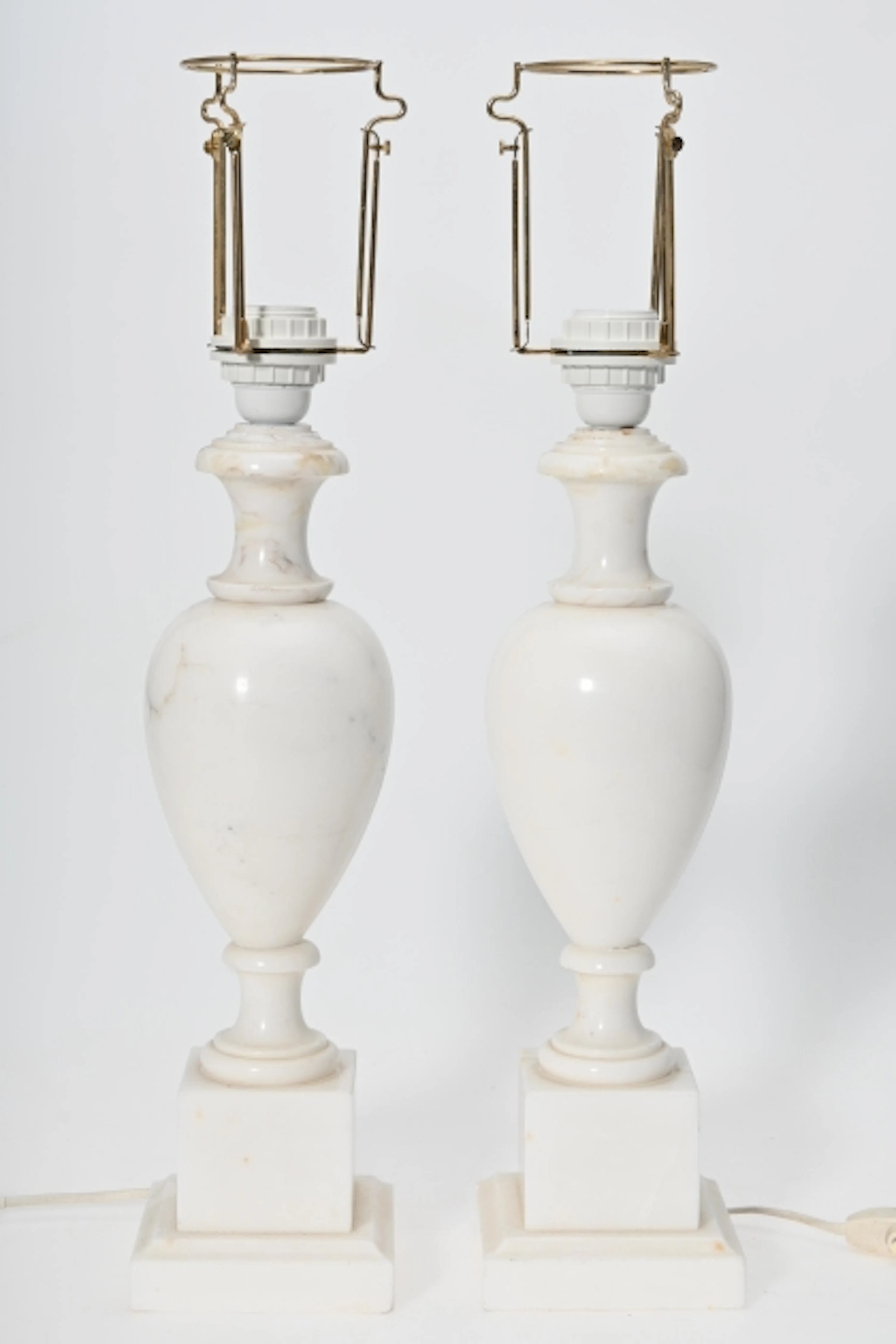 2 st Bordslampor, Alabaster