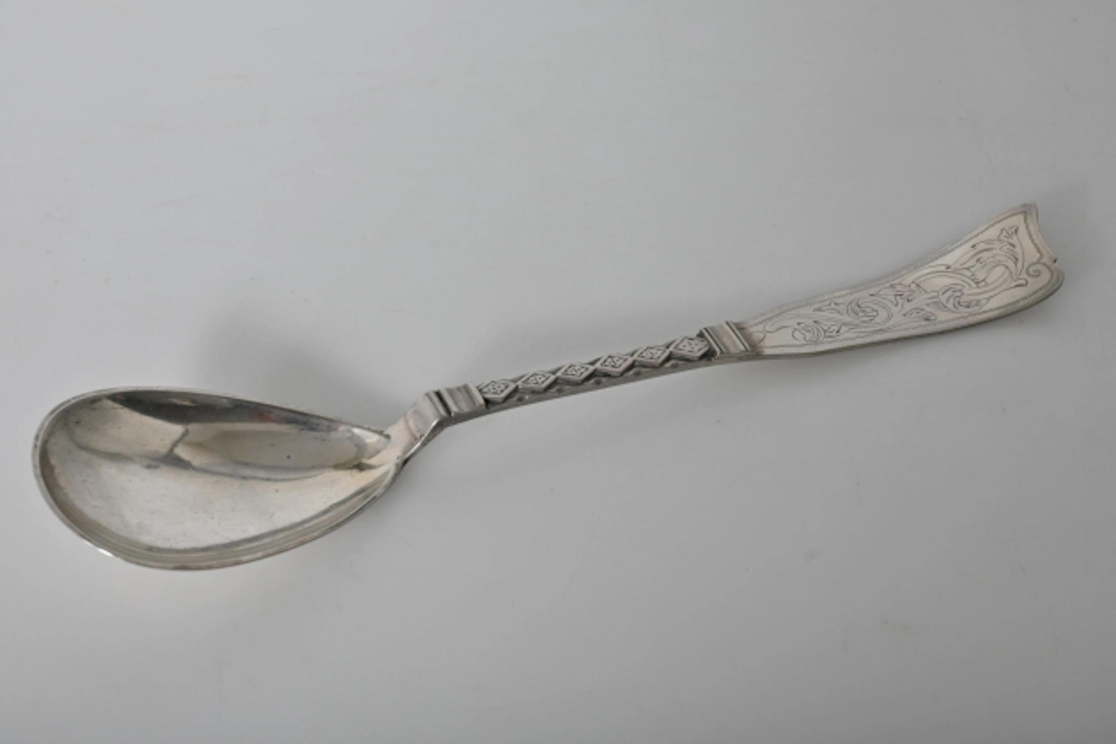 Ragusked, silver, J. Jørgenson, ca 99,5 gr