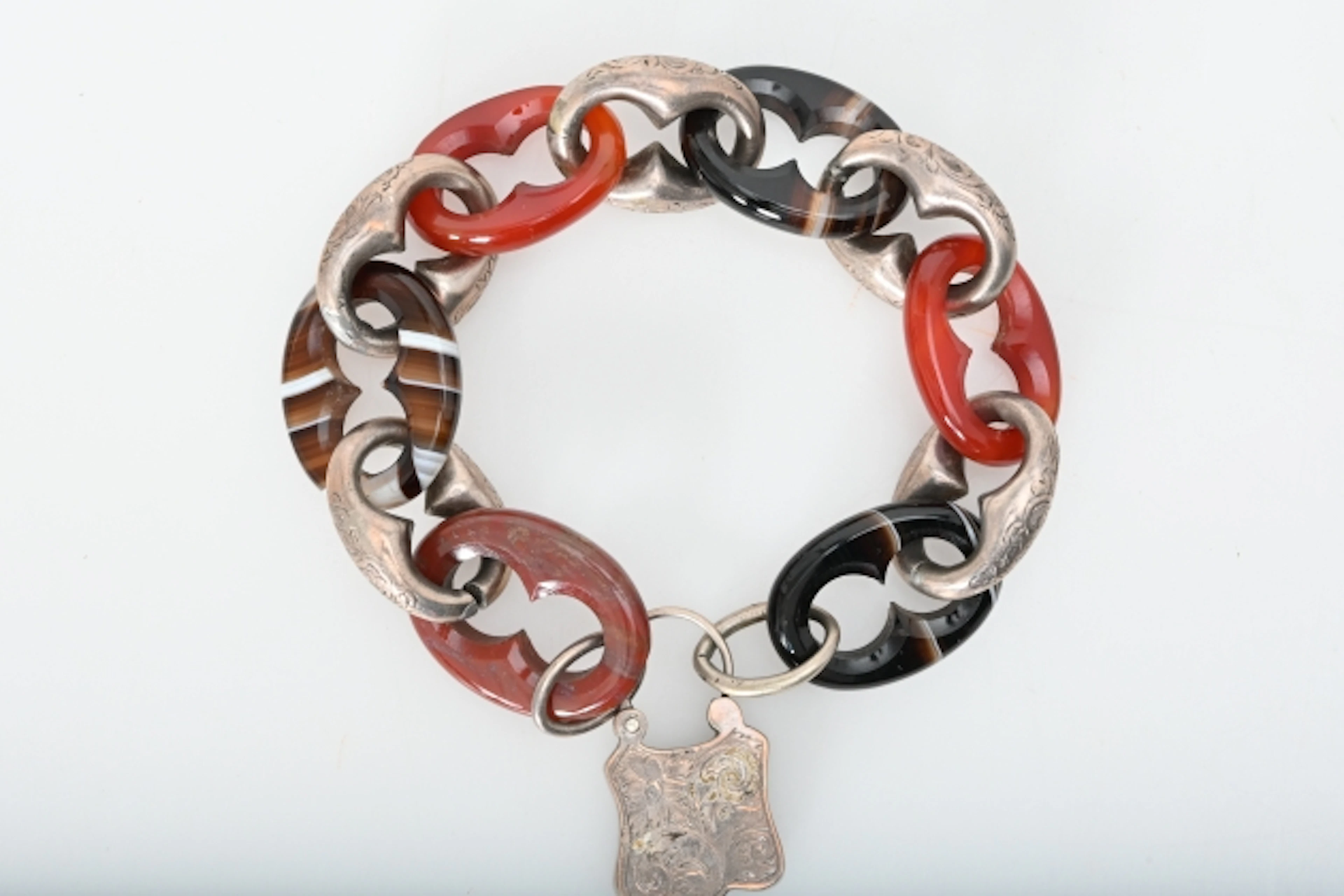 Armband, Viktoriansk, Silver och agater m.m, Skottland, ca 3,6 gr