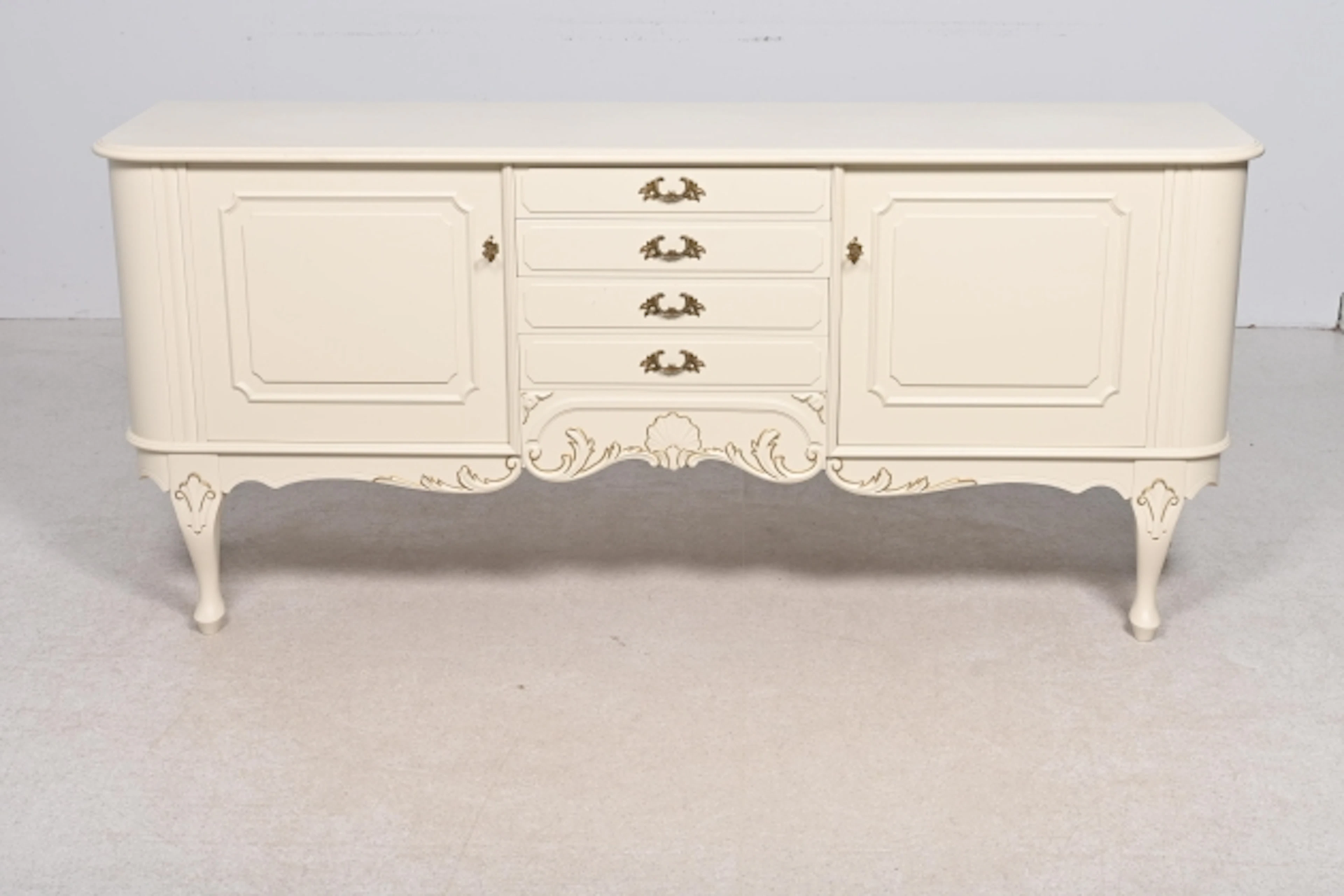 Sideboard