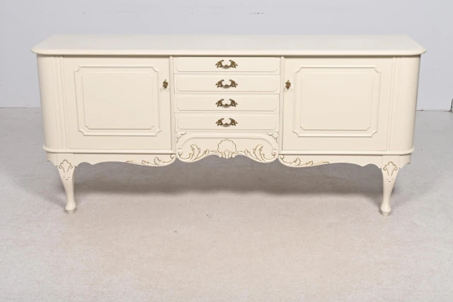 Sideboard