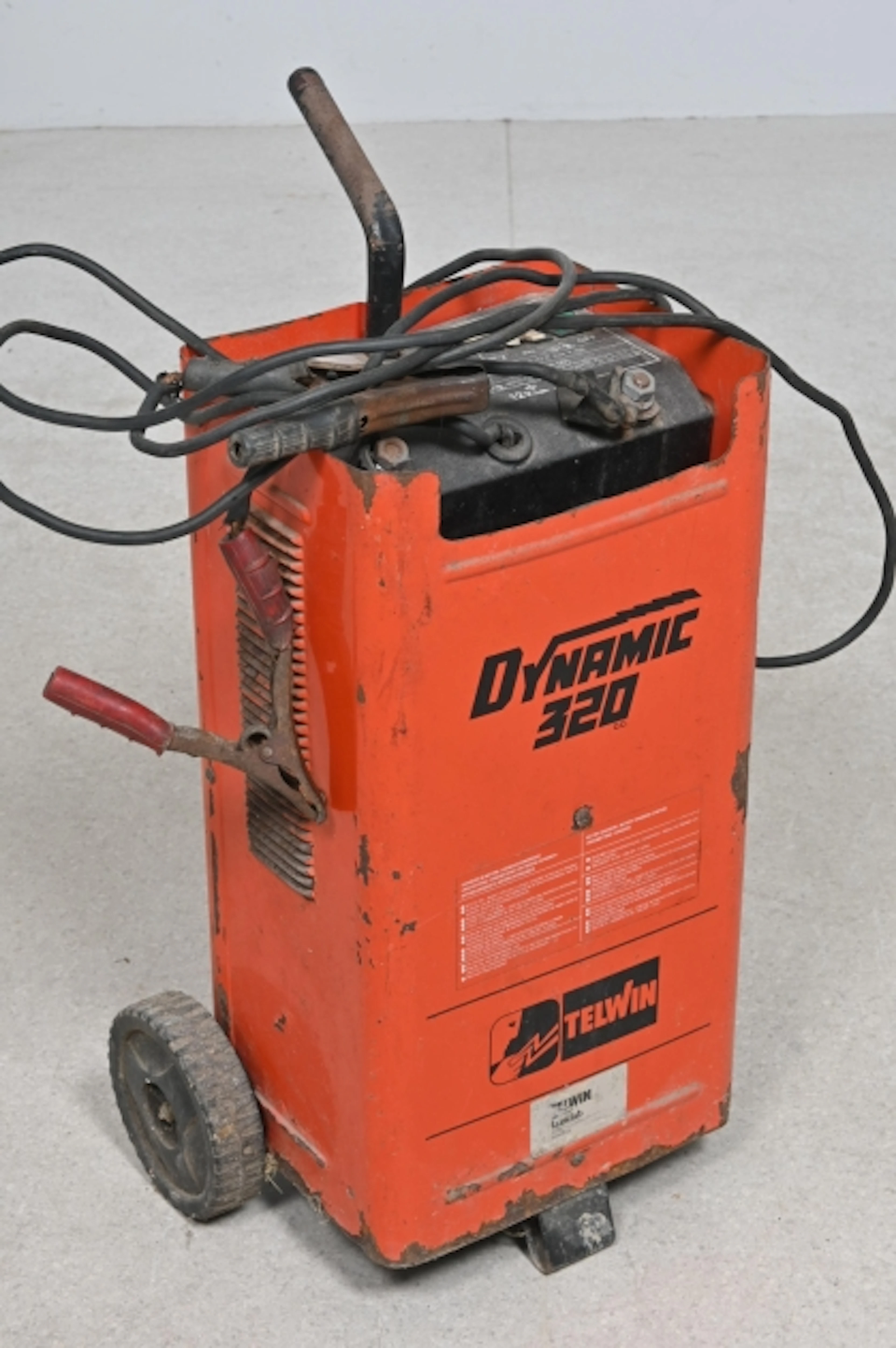 Batteriladdare
