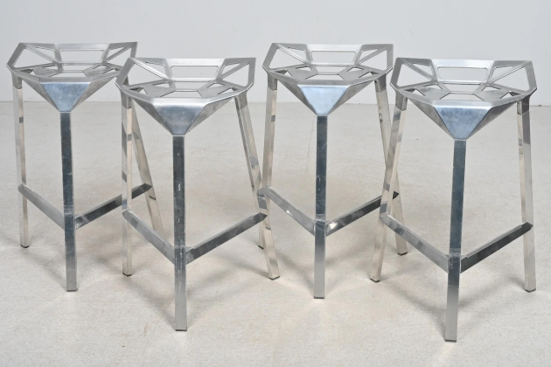 4 st Barstolar "Stool One" Konstanin Grcic Magis, Italien