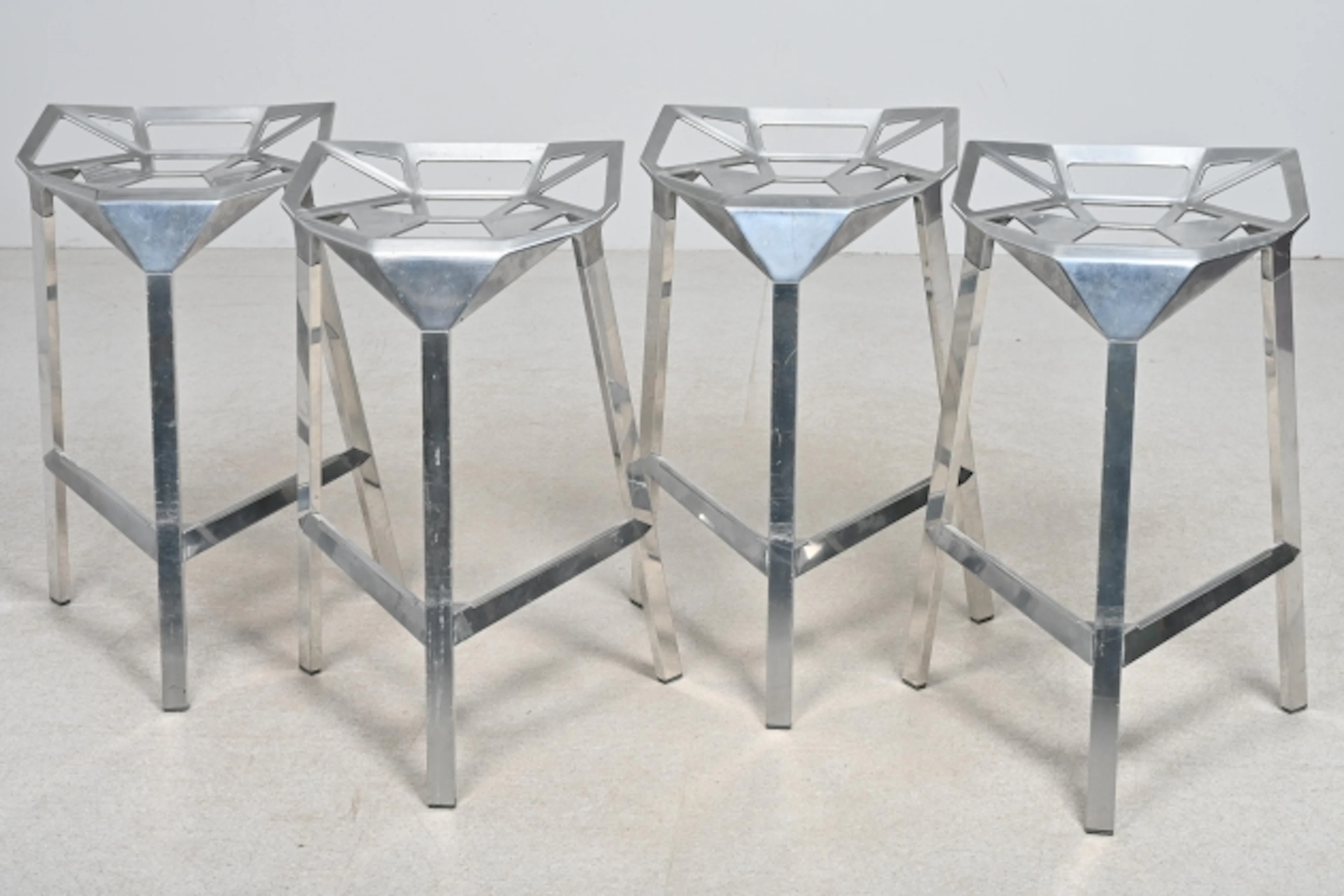 4 st Barstolar "Stool One" Konstanin Grcic Magis, Italien